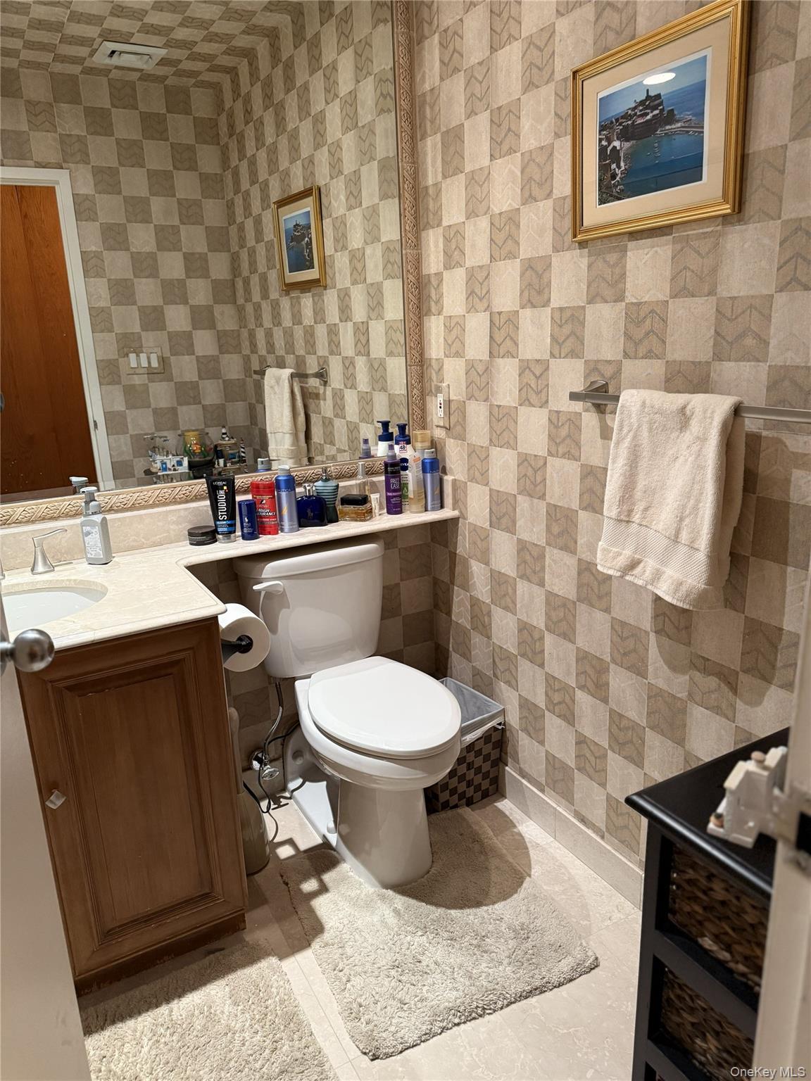 100 W Broadway # 6L, Long Beach, NY 11561