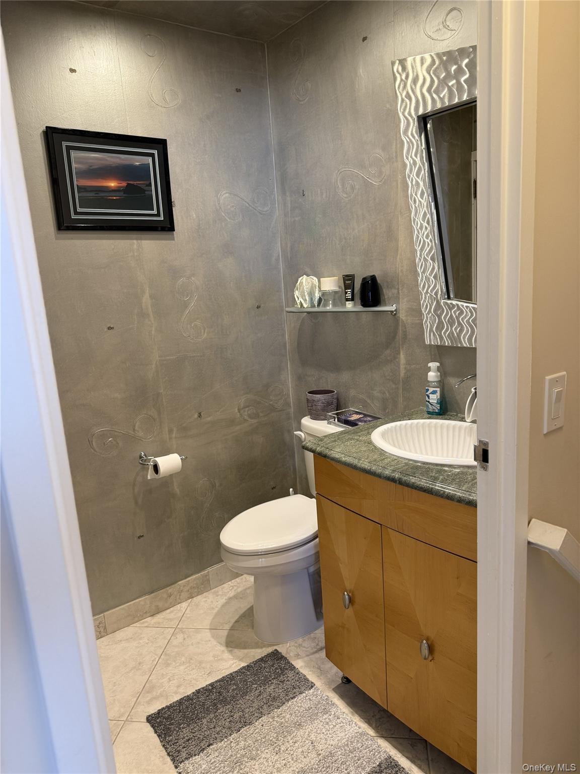 100 W Broadway # 6L, Long Beach, NY 11561