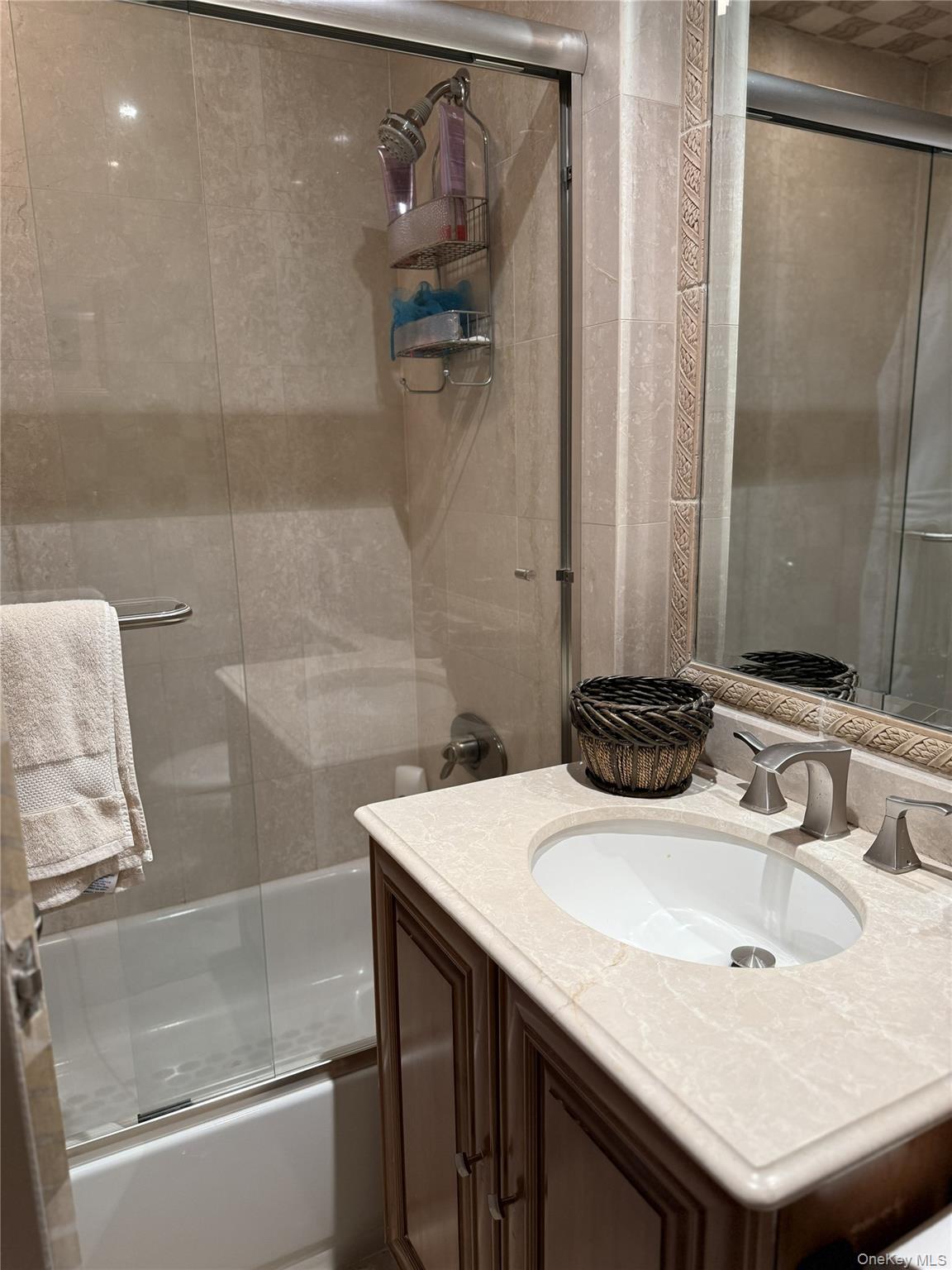 100 W Broadway # 6L, Long Beach, NY 11561