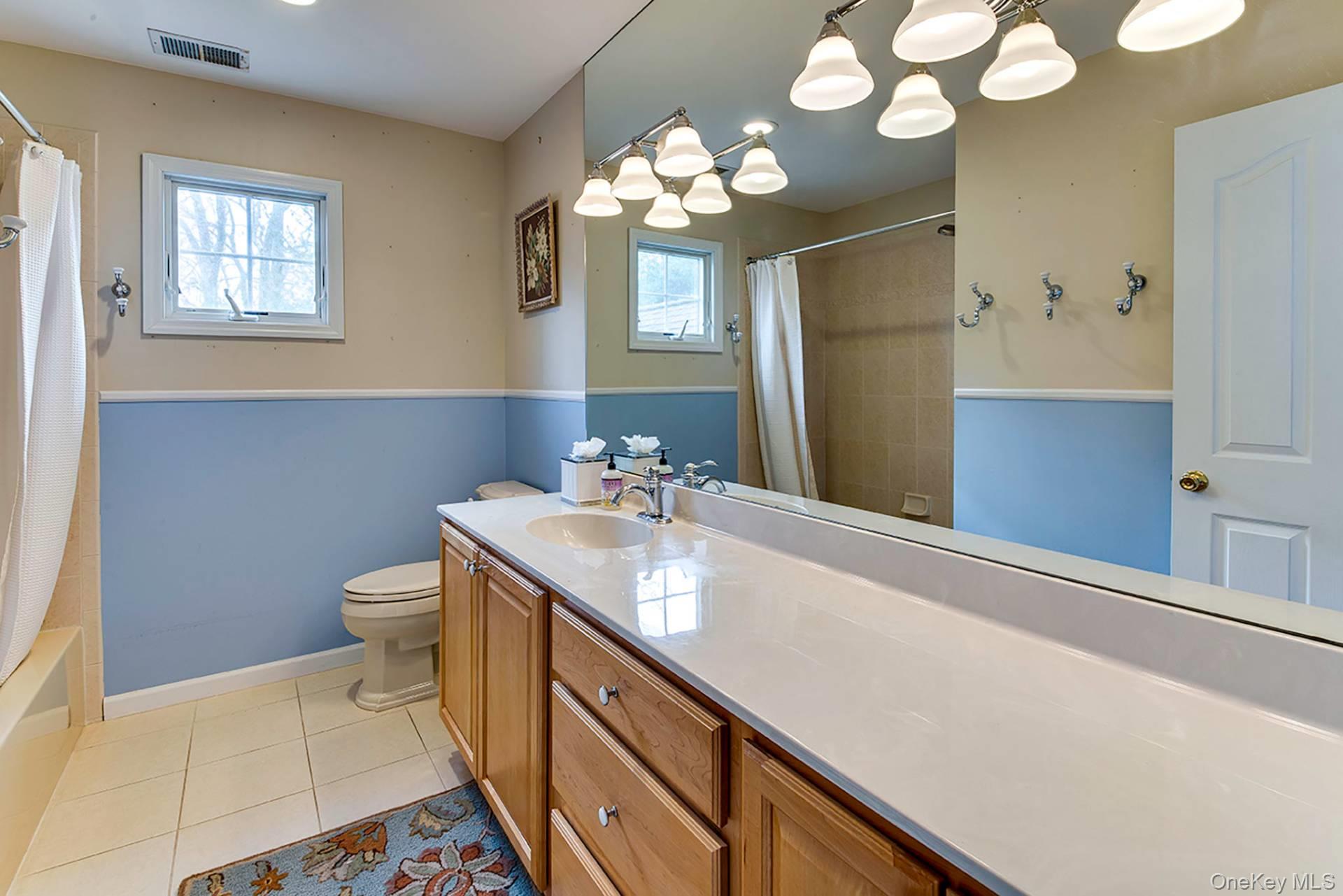 28 Cedar Ridge Drive, East Hampton, NY 11937