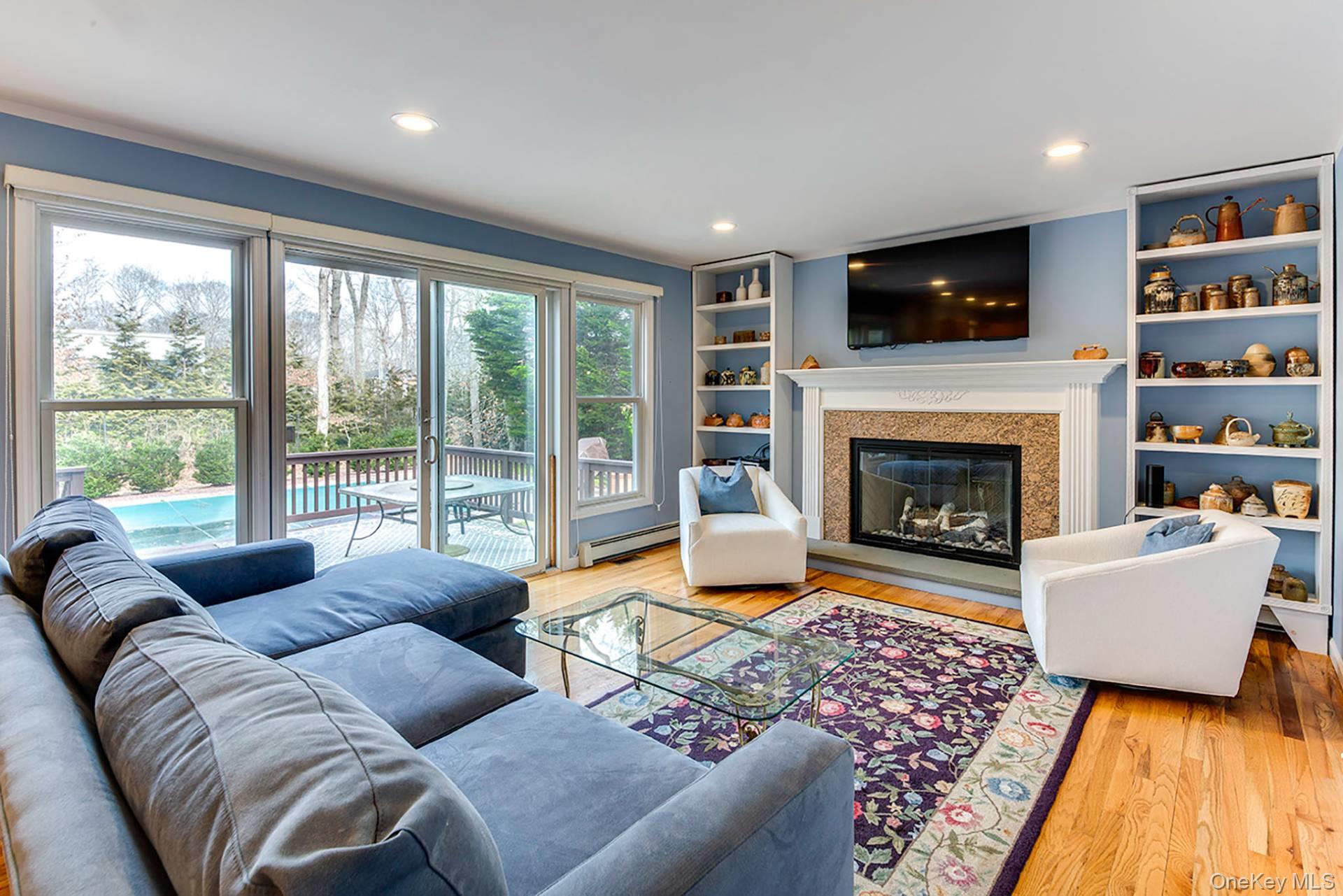 28 Cedar Ridge Drive, East Hampton, NY 11937