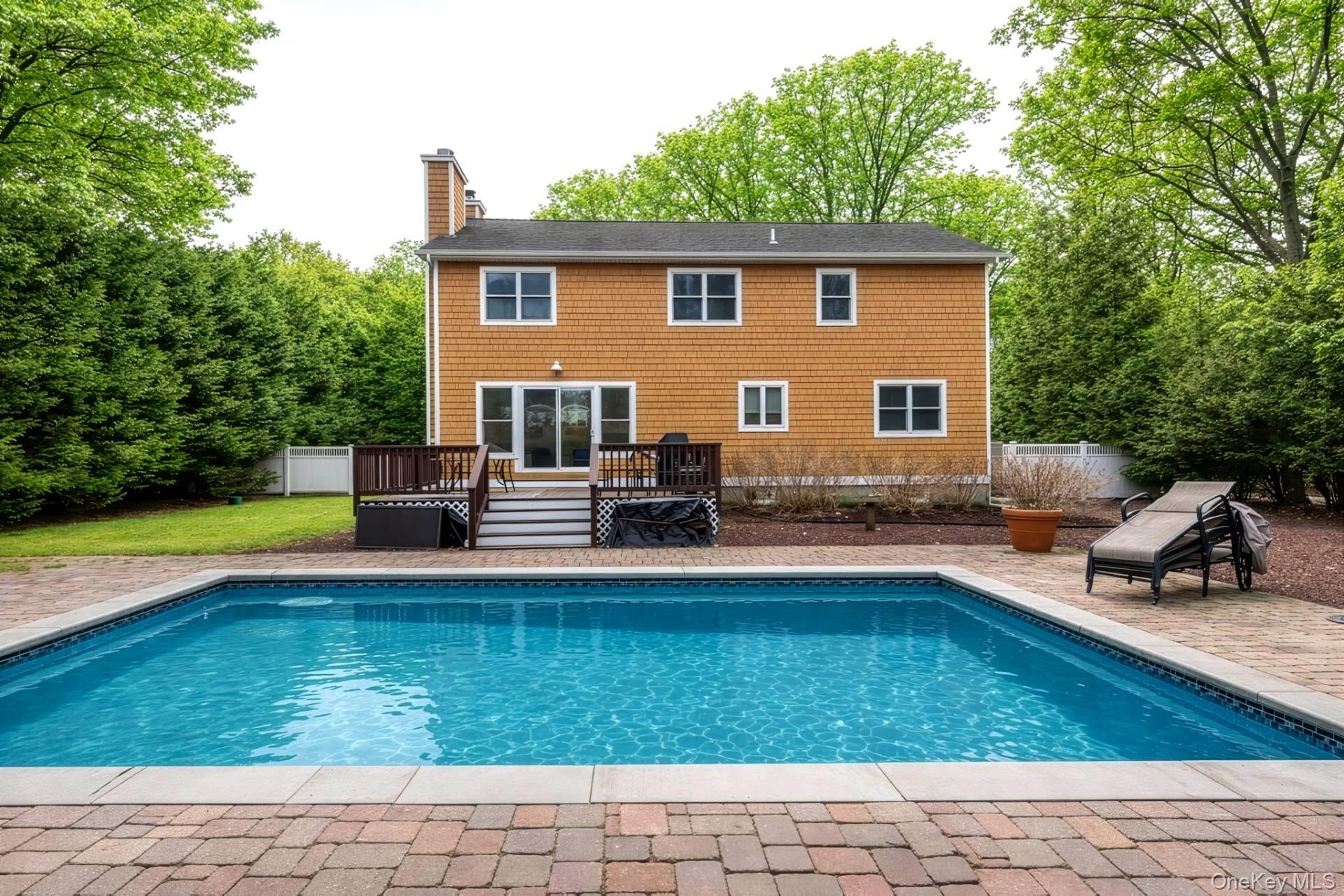 28 Cedar Ridge Drive, East Hampton, NY 11937