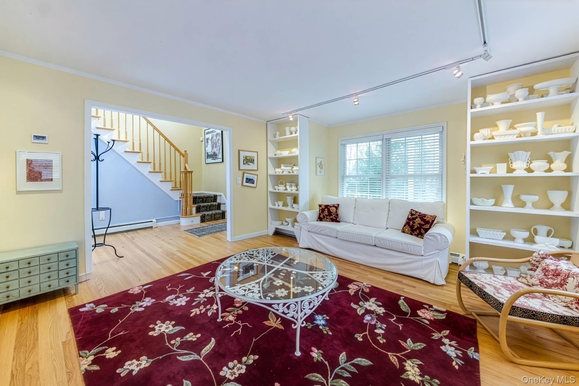 28 Cedar Ridge Drive, East Hampton, NY 11937