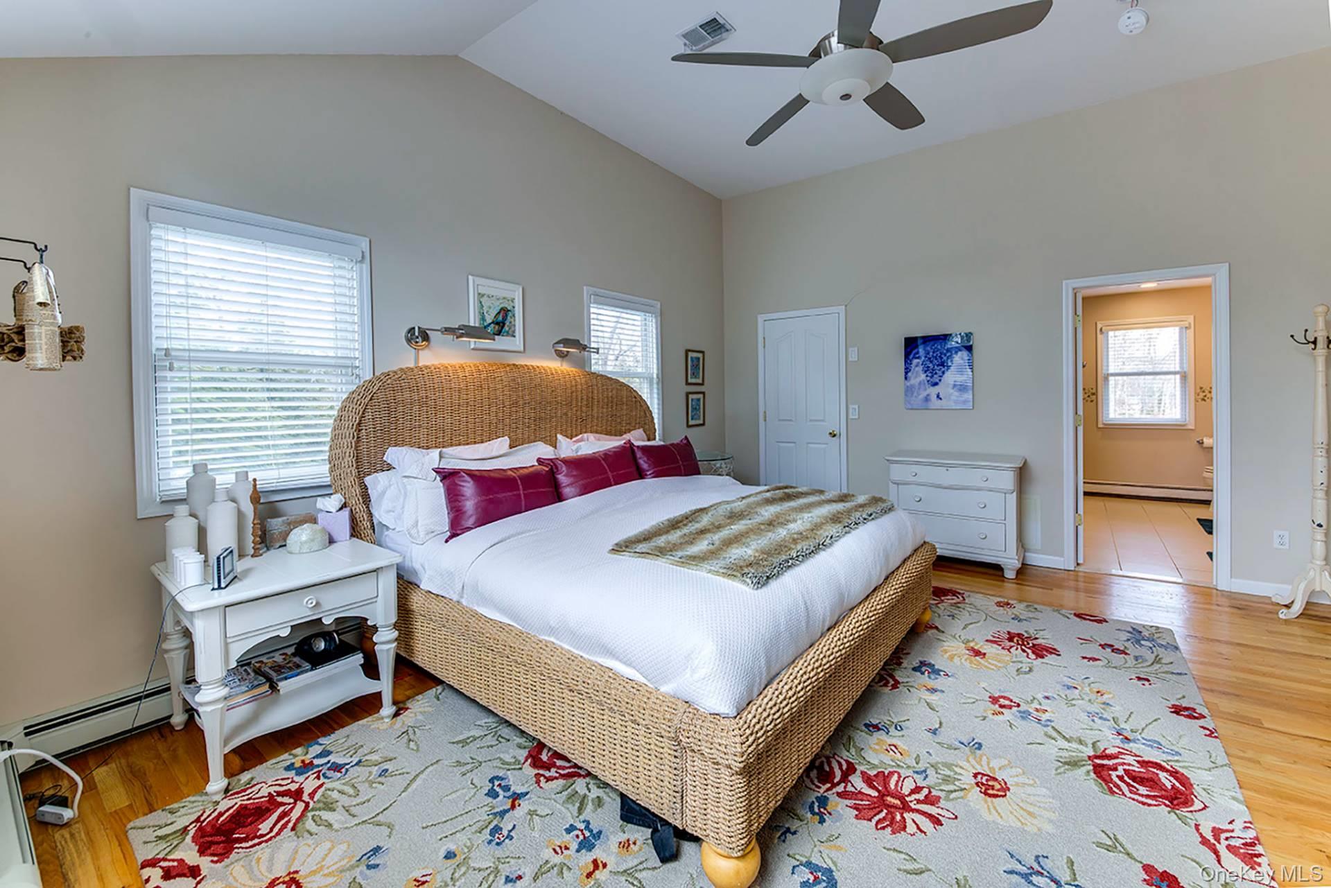 28 Cedar Ridge Drive, East Hampton, NY 11937