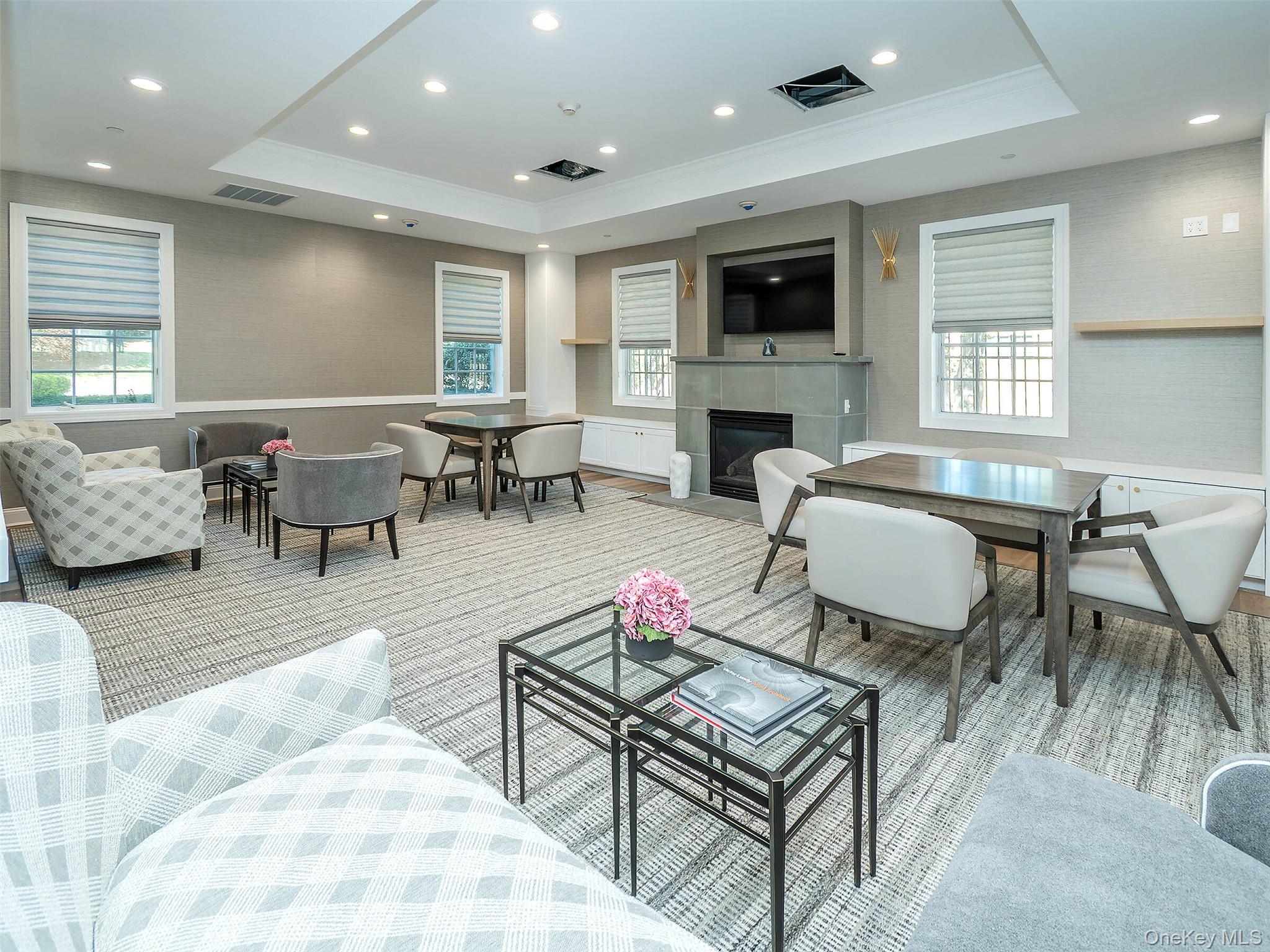 174 Pond View Drive, Port Washington, NY 11050