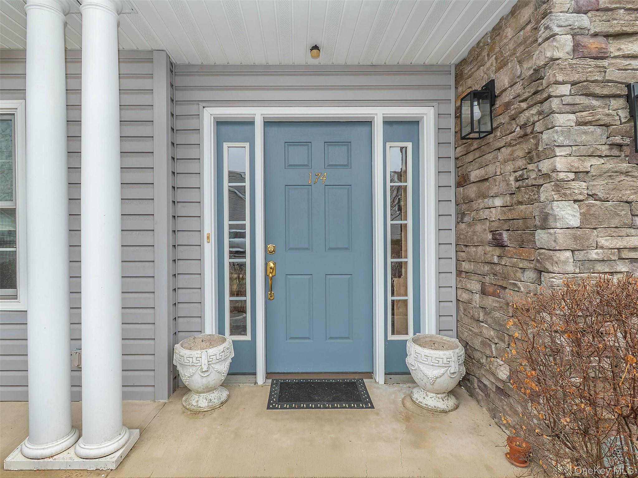 174 Pond View Drive, Port Washington, NY 11050