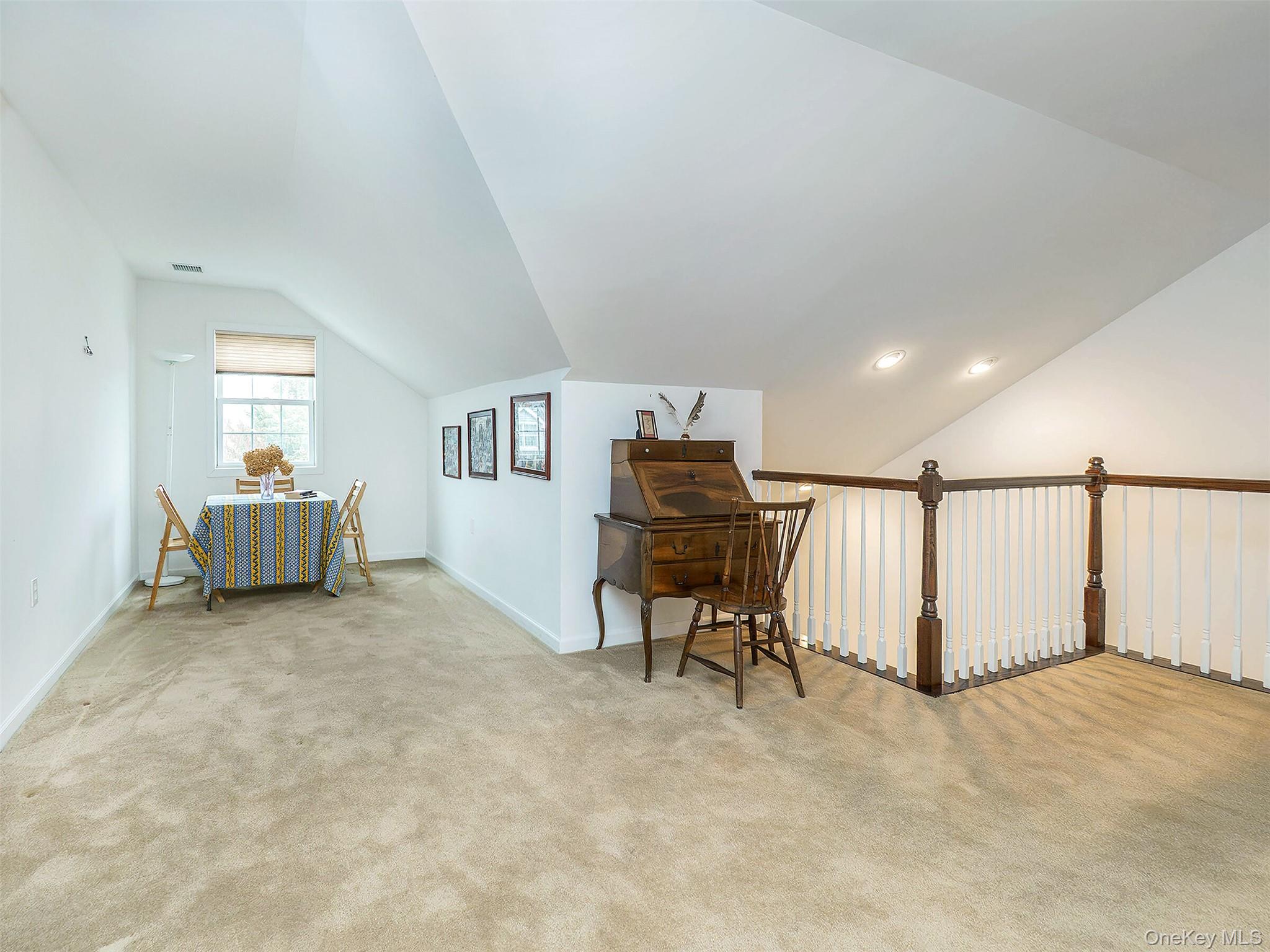 174 Pond View Drive, Port Washington, NY 11050