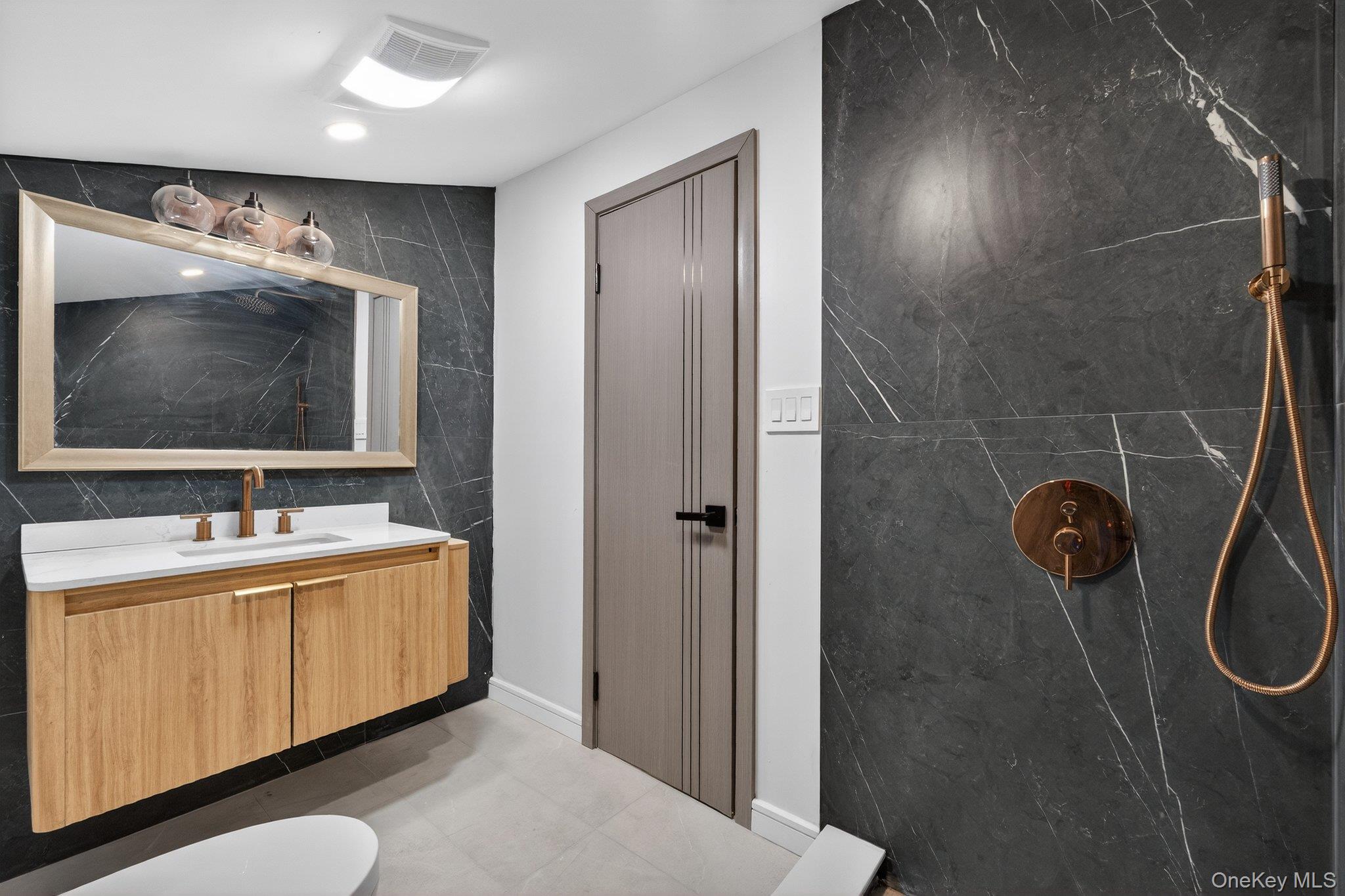 52 28th Avenue, Brooklyn, NY 11214