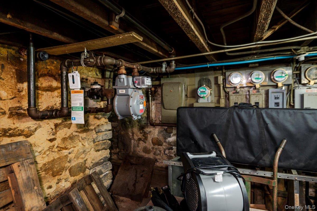 2918 Bruckner Boulevard, Bronx, NY 10465