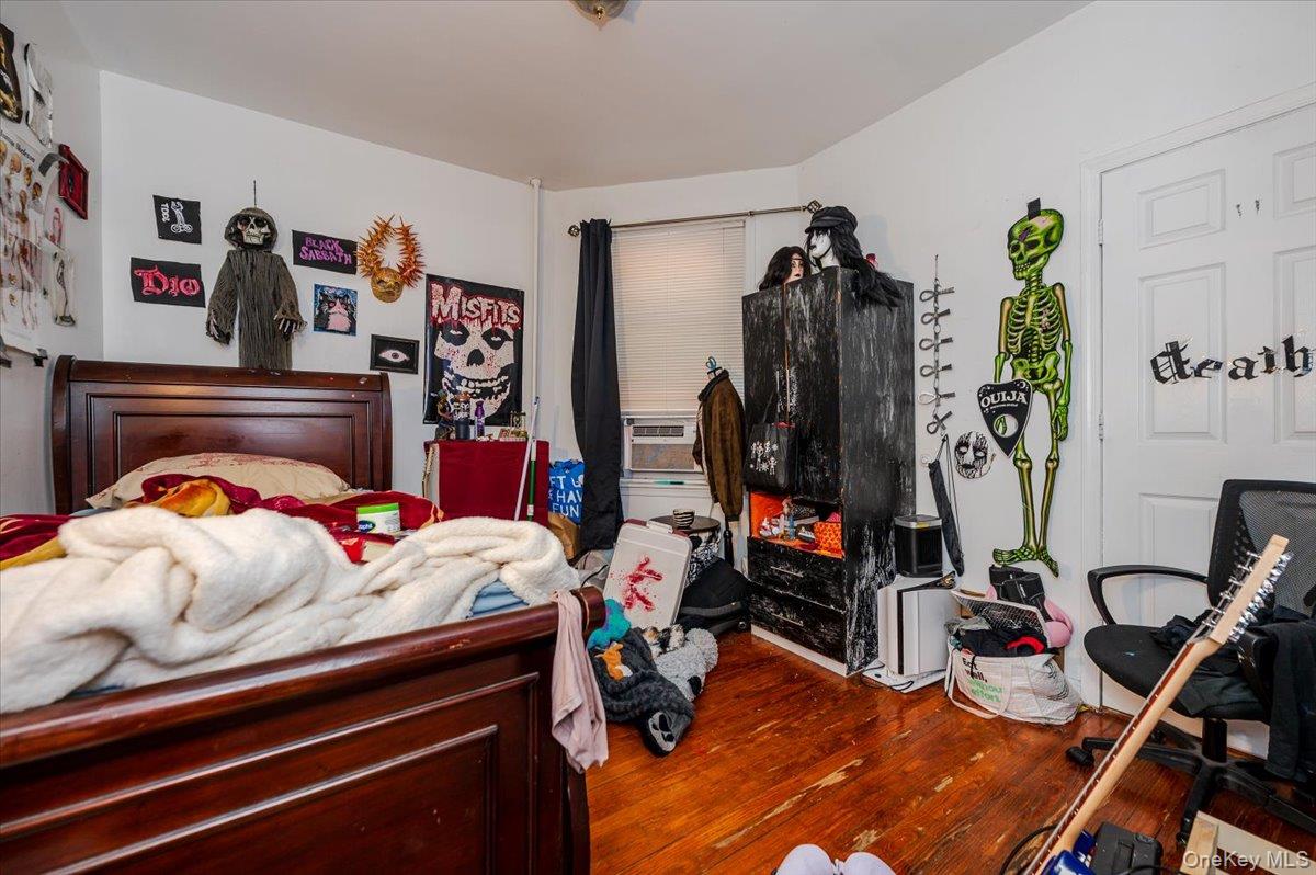 2918 Bruckner Boulevard, Bronx, NY 10465