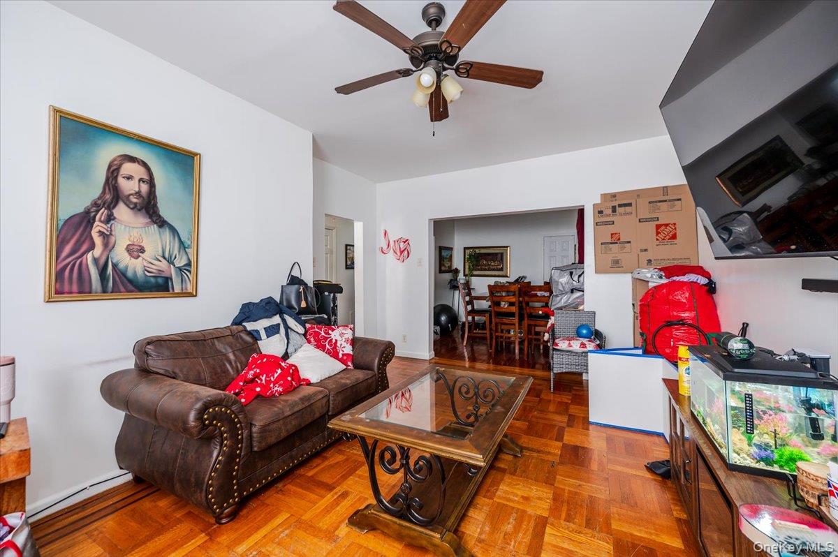 2918 Bruckner Boulevard, Bronx, NY 10465