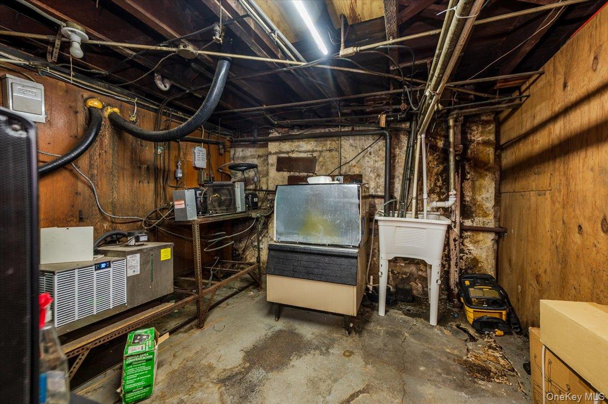 2918 Bruckner Boulevard, Bronx, NY 10465