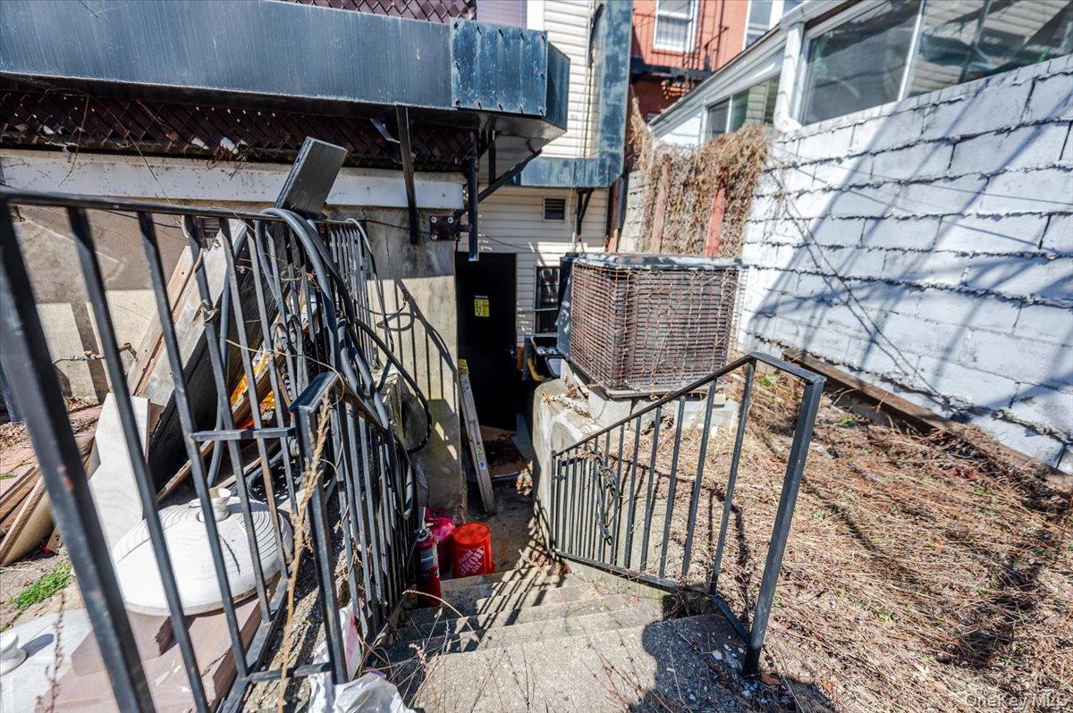 2918 Bruckner Boulevard, Bronx, NY 10465