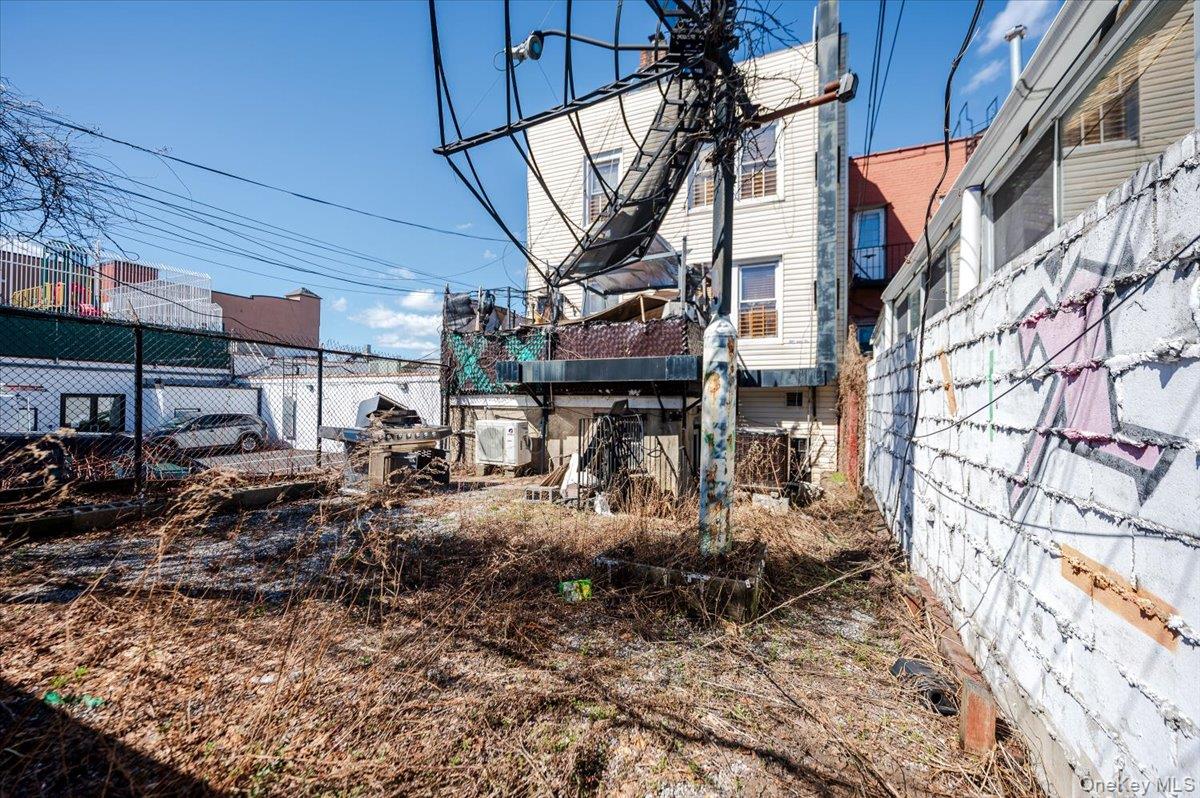 2918 Bruckner Boulevard, Bronx, NY 10465