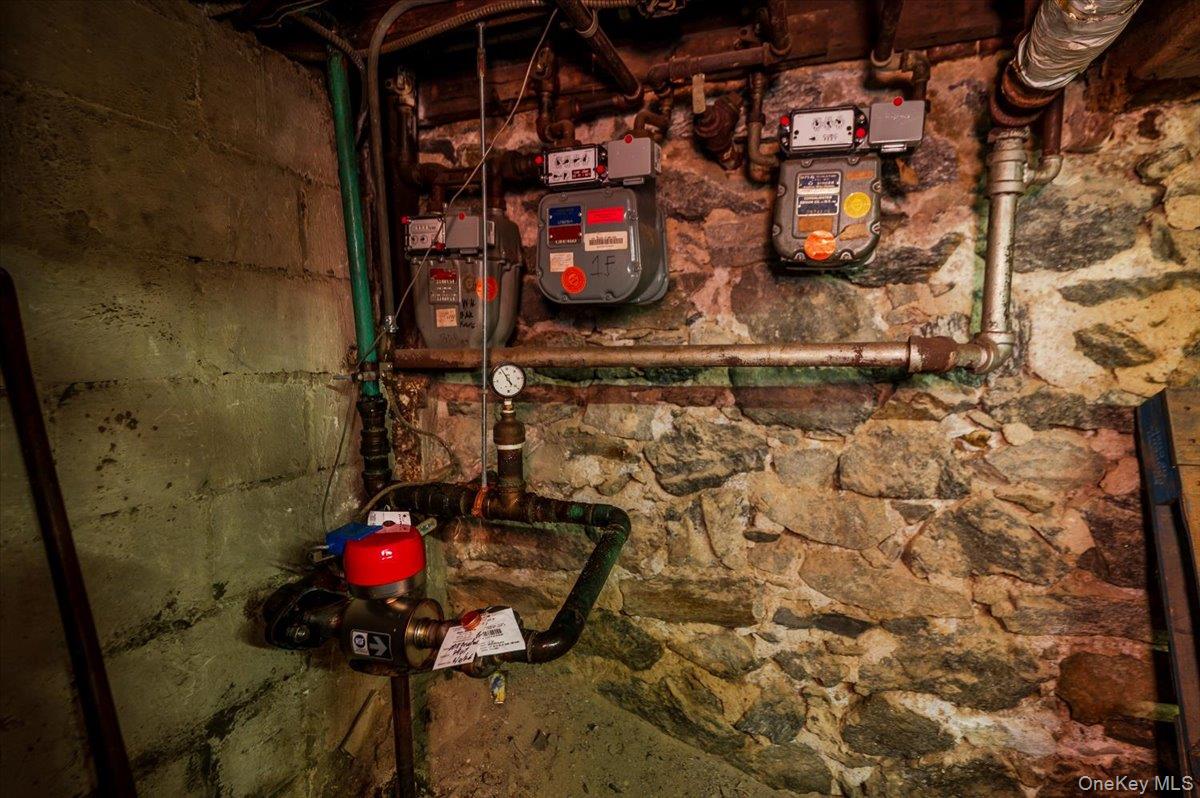 2918 Bruckner Boulevard, Bronx, NY 10465