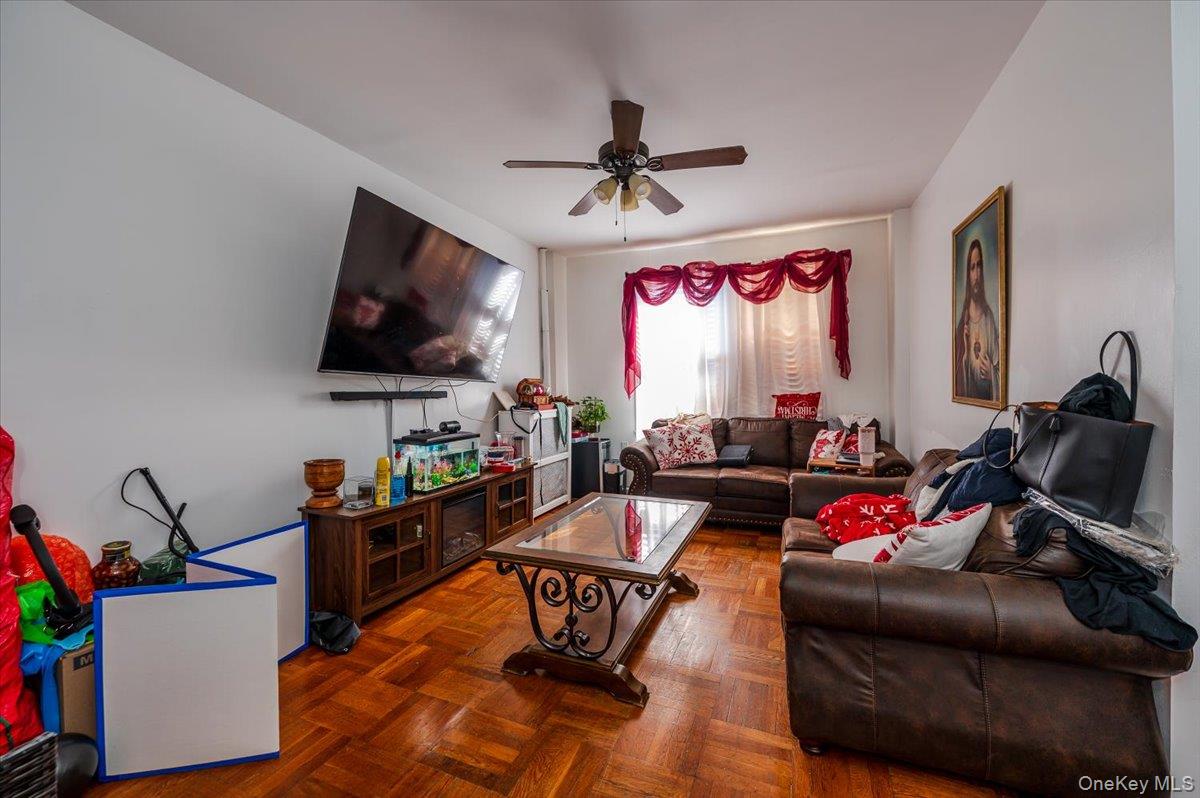 2918 Bruckner Boulevard, Bronx, NY 10465