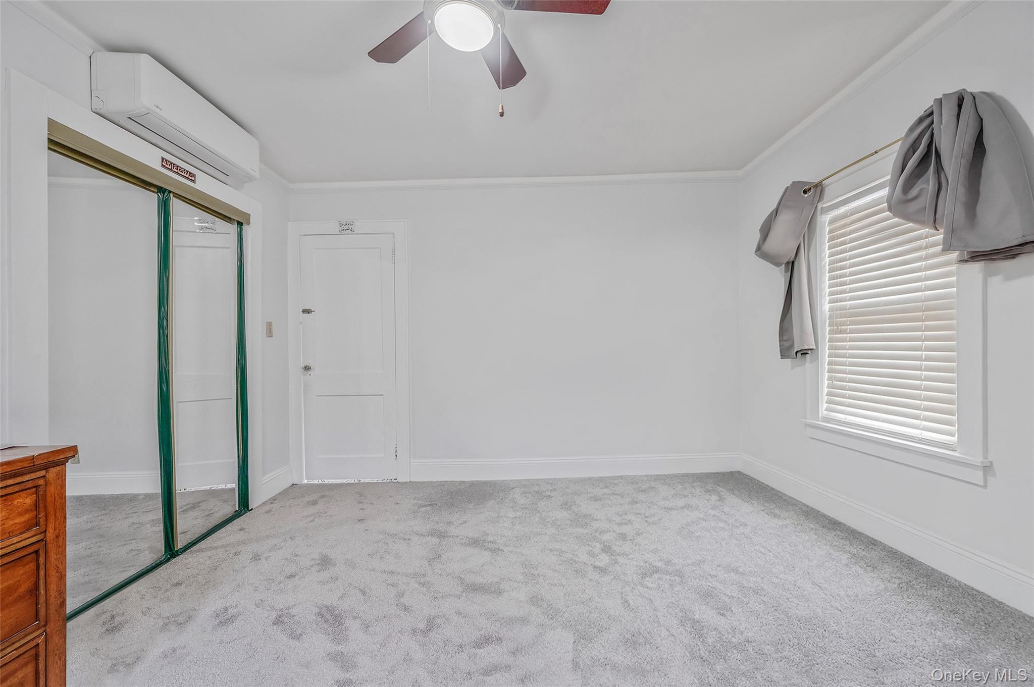 175 Rockaway Parkway, Valley Stream, NY 11580