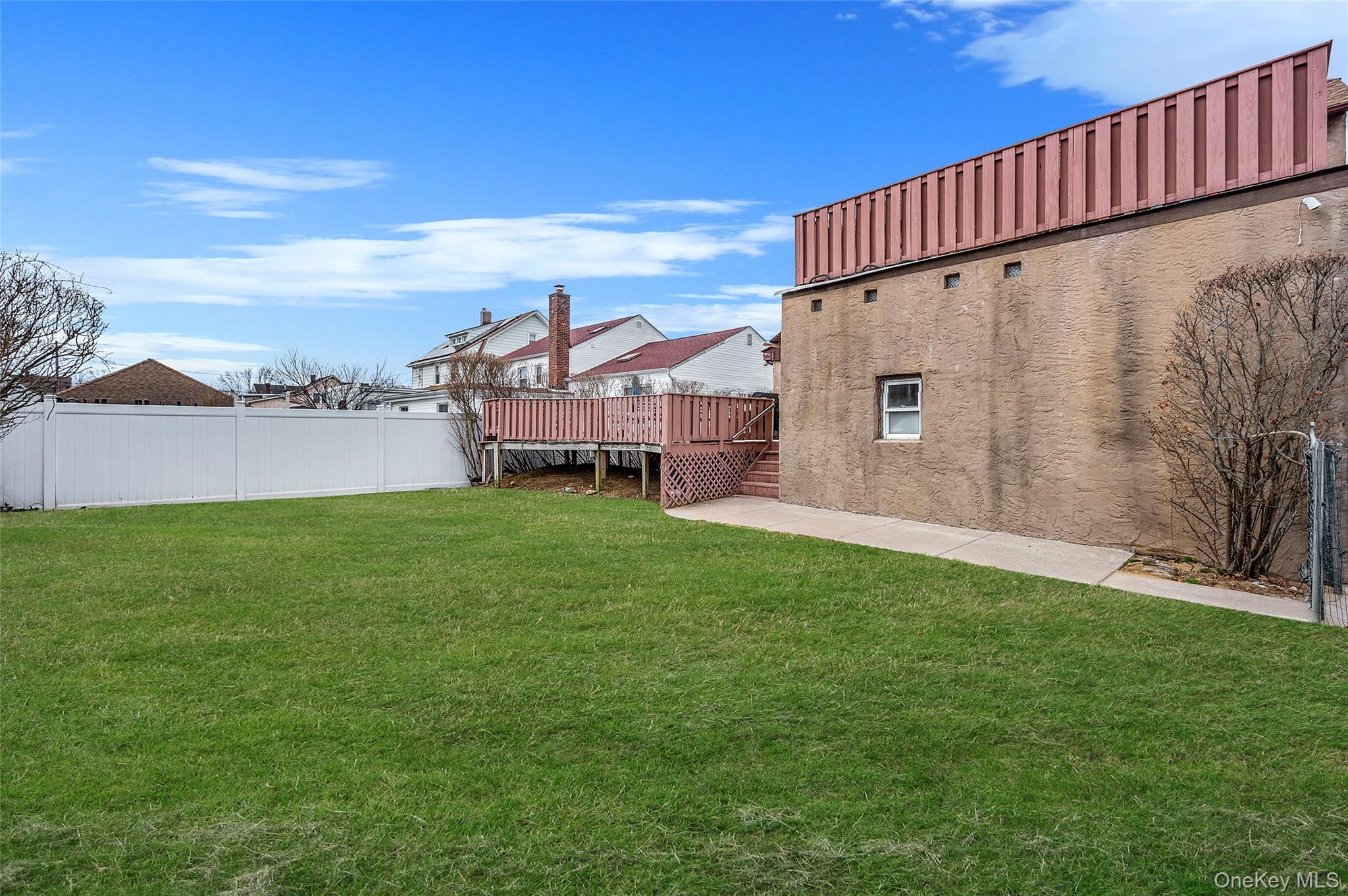 175 Rockaway Parkway, Valley Stream, NY 11580