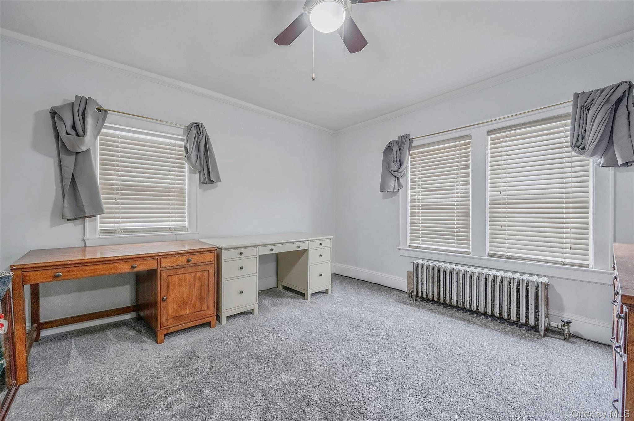 175 Rockaway Parkway, Valley Stream, NY 11580