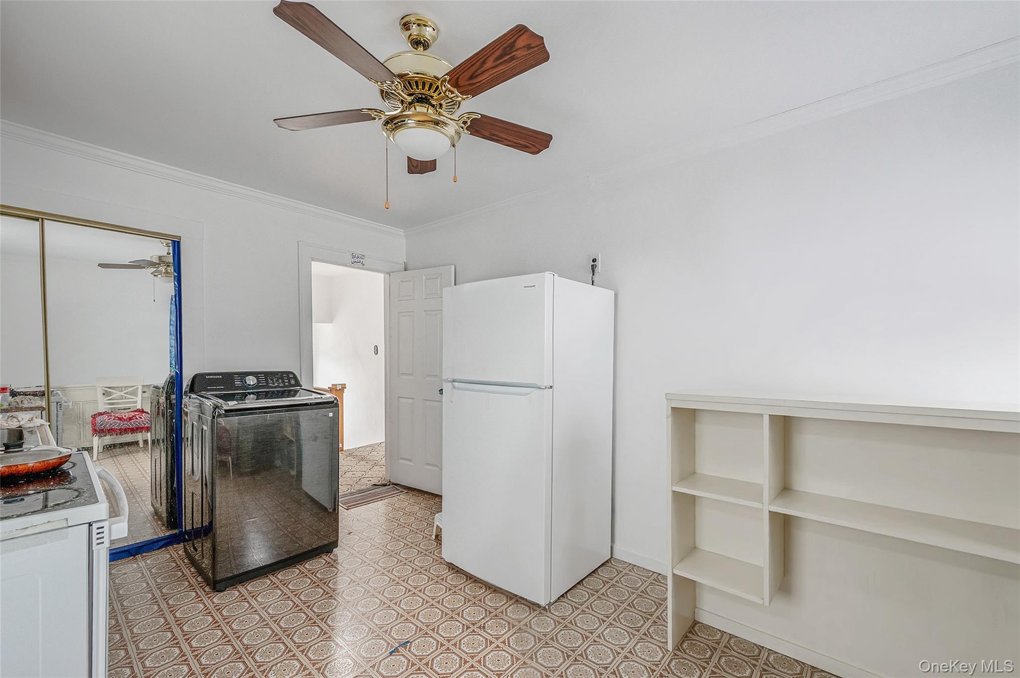 175 Rockaway Parkway, Valley Stream, NY 11580