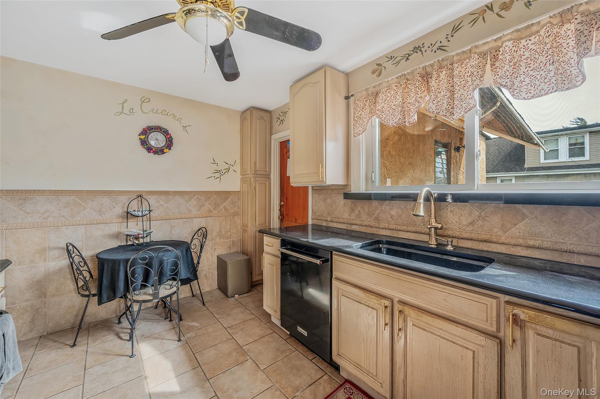 175 Rockaway Parkway, Valley Stream, NY 11580