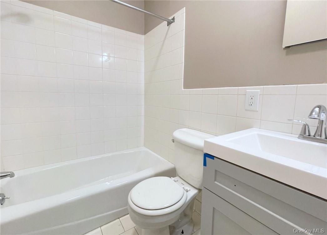 829 W Boston Post Road # 3, Mamaroneck, NY 10543