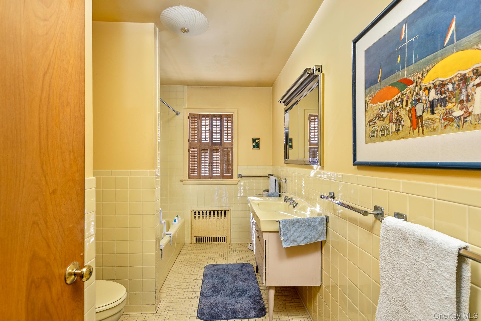 43 Halsey Road, Remsenburg, NY 11901