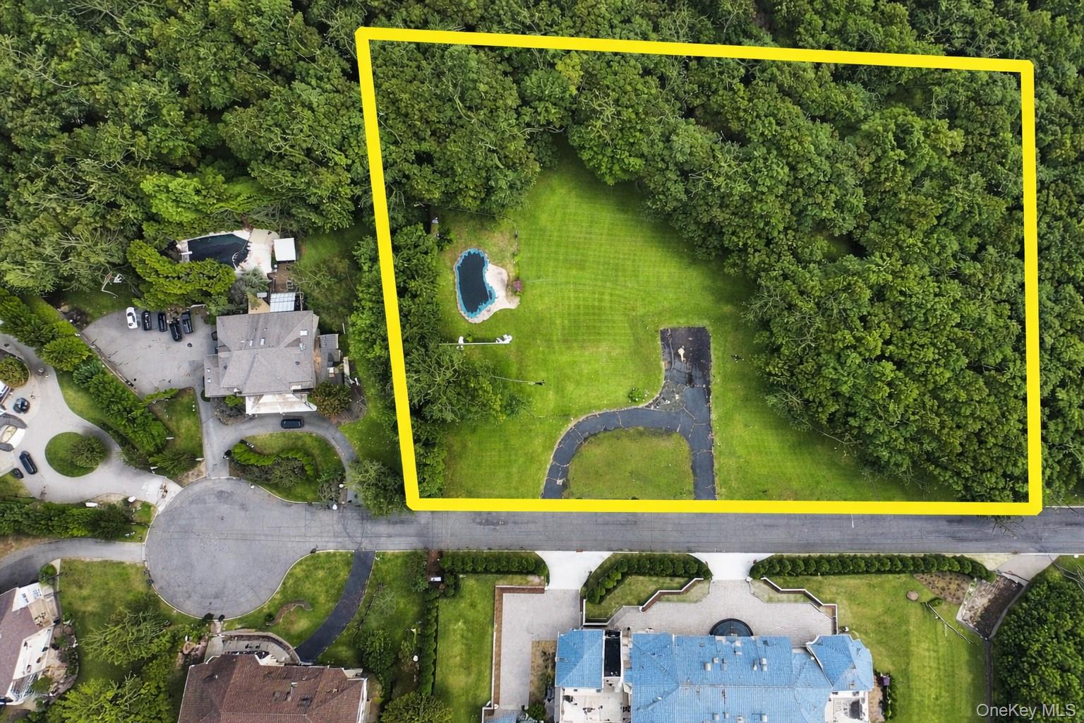 17 Briarwood Lane, Suffern, NY 10901