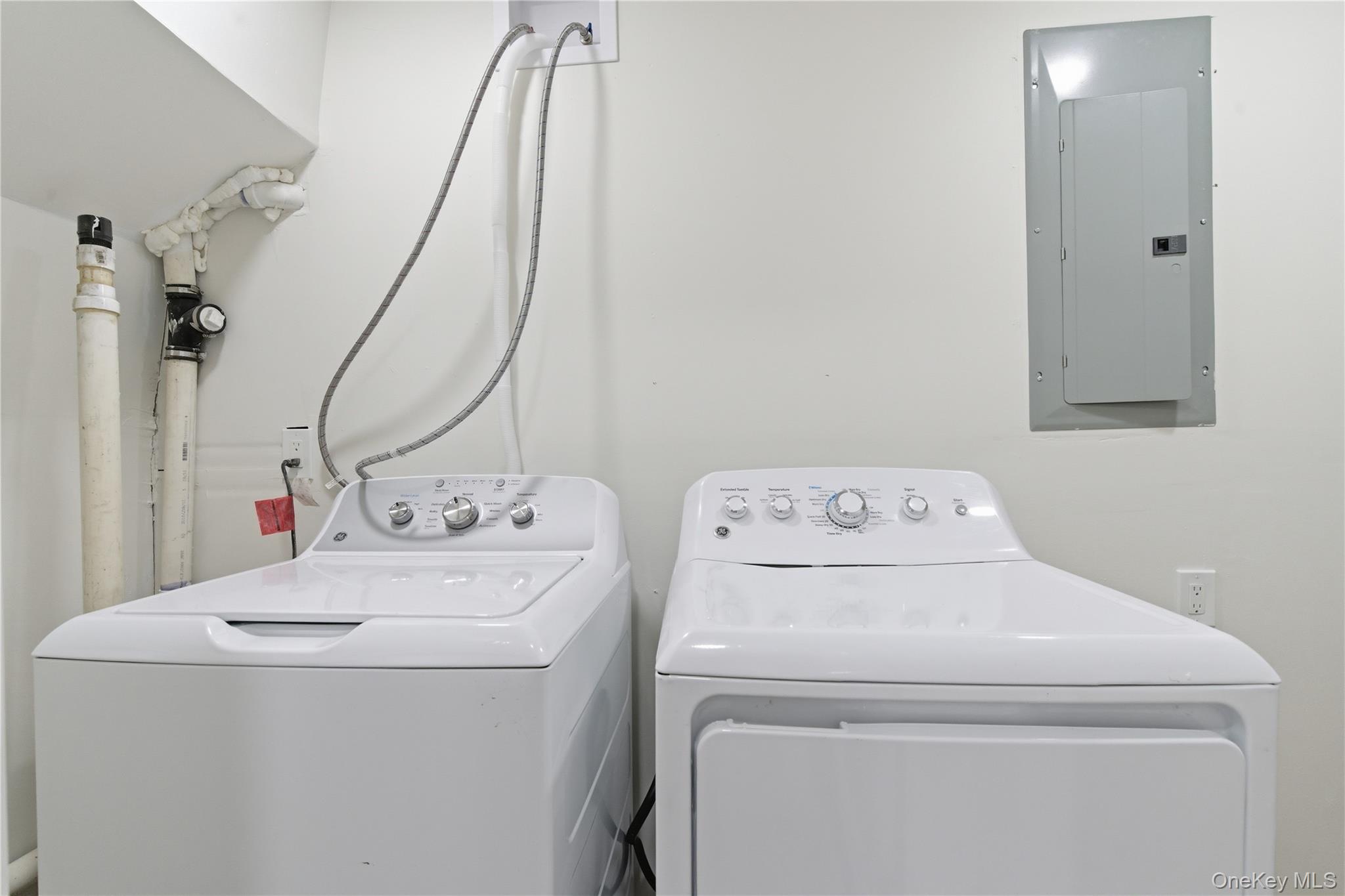 18 Maple Place, Huntington, NY 11743