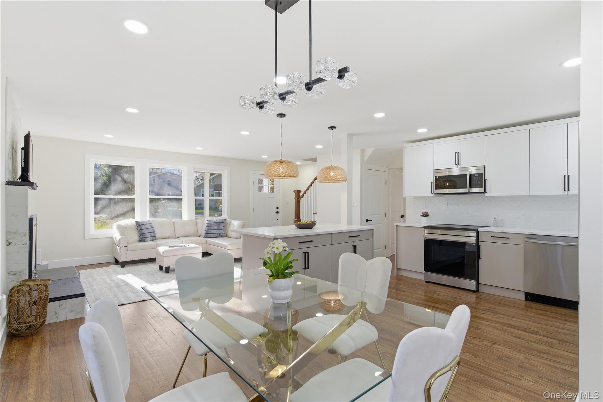 18 Maple Place, Huntington, NY 11743