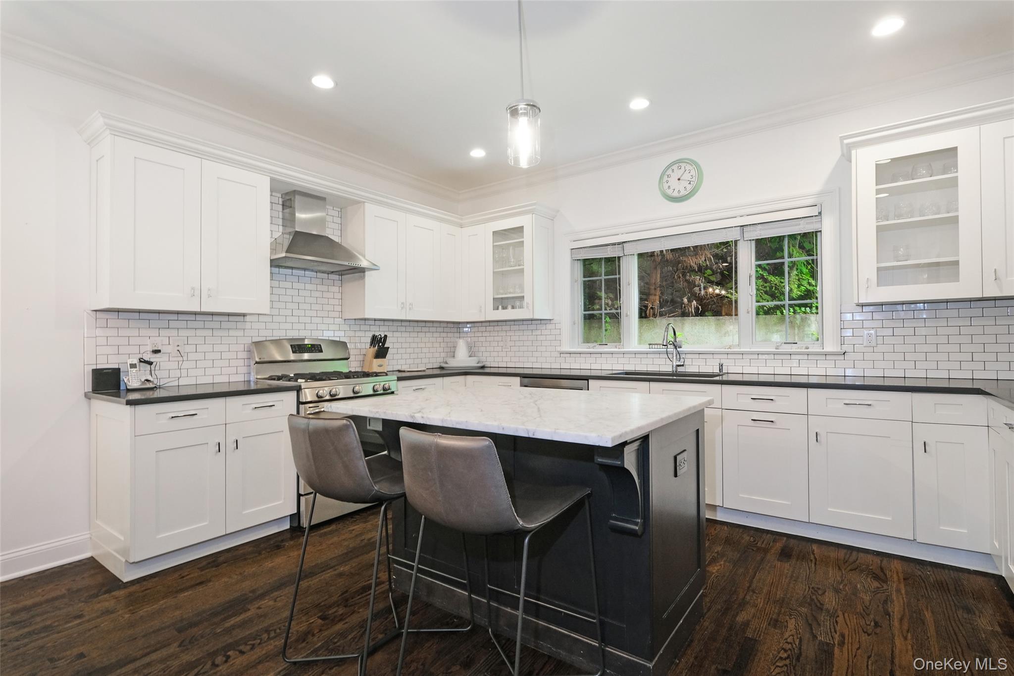 23 Cedar Place, Rye, NY 10580