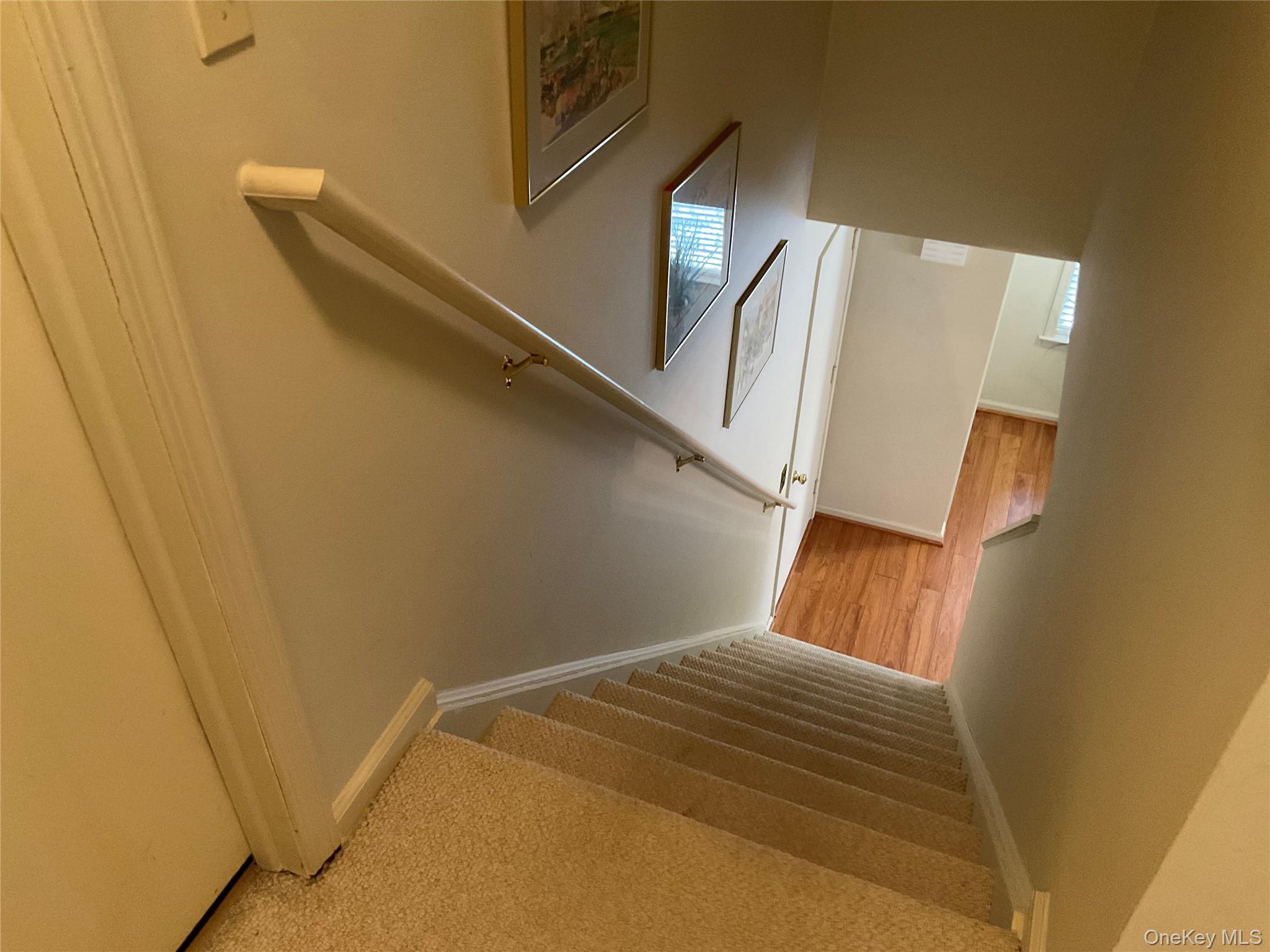 17 Tall Tree Lane, Poughkeepsie, NY 12601