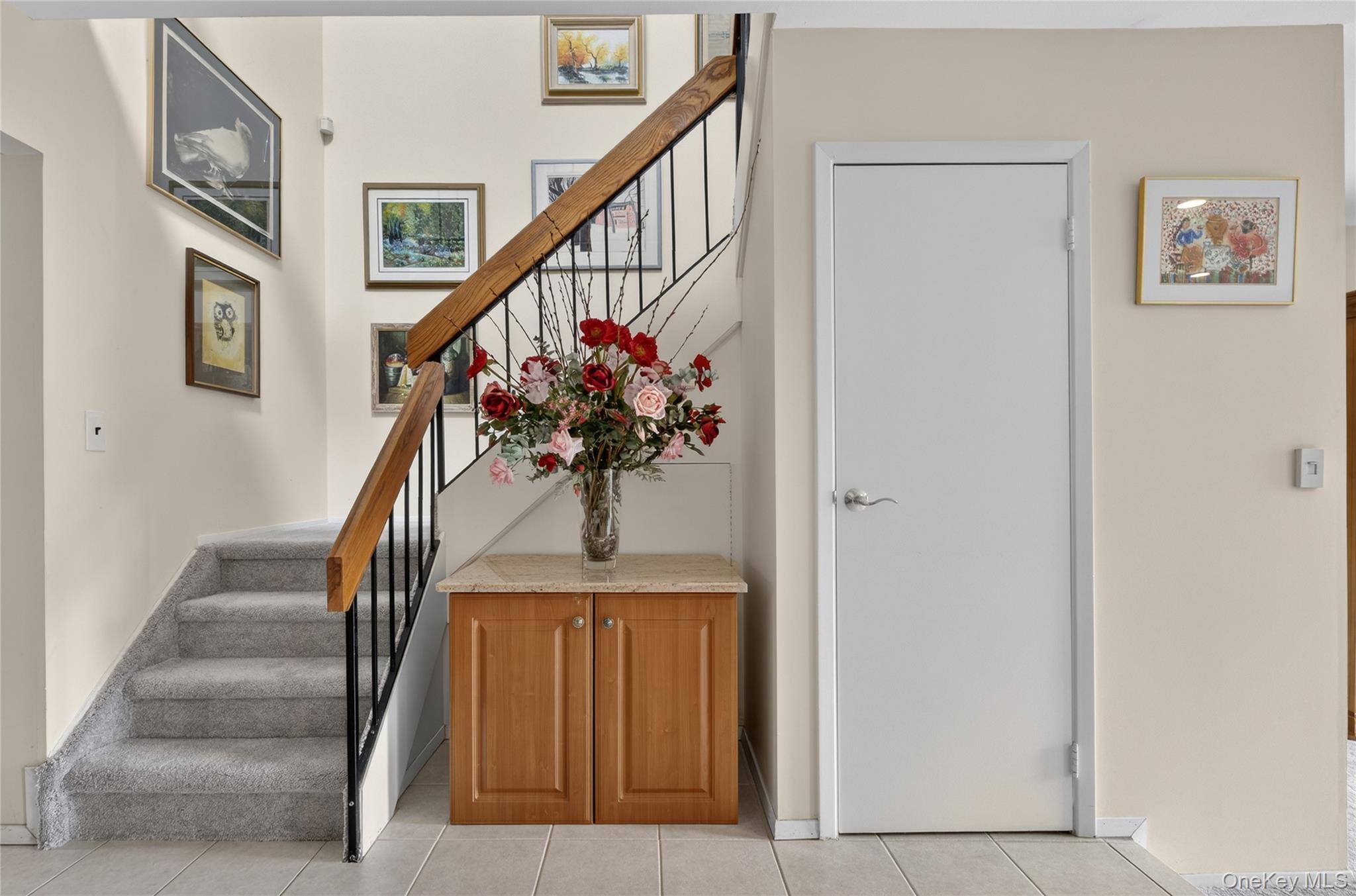 285 Carriage House Drive, Jericho, NY 11753