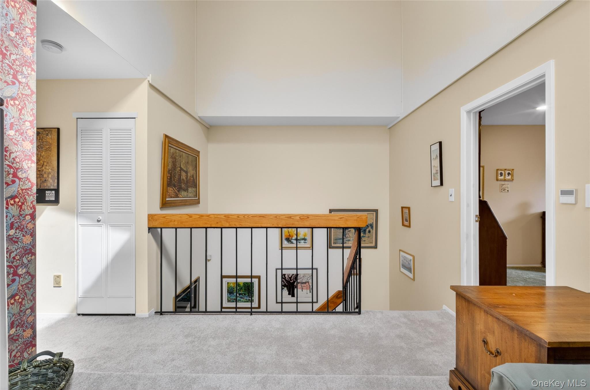 285 Carriage House Drive, Jericho, NY 11753