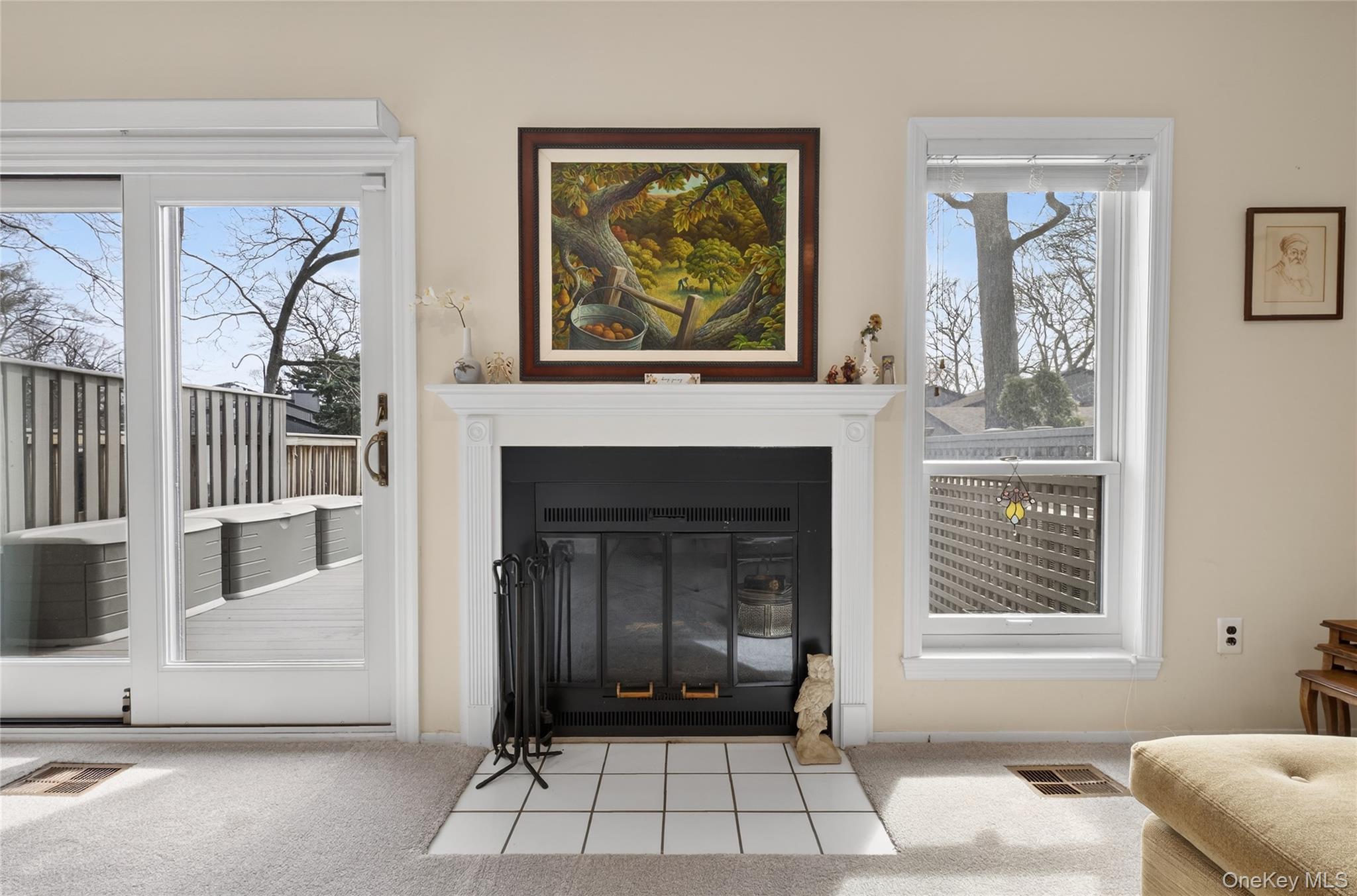 285 Carriage House Drive, Jericho, NY 11753