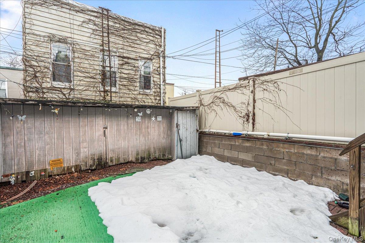 7351 70th Street, Glendale, NY 11385