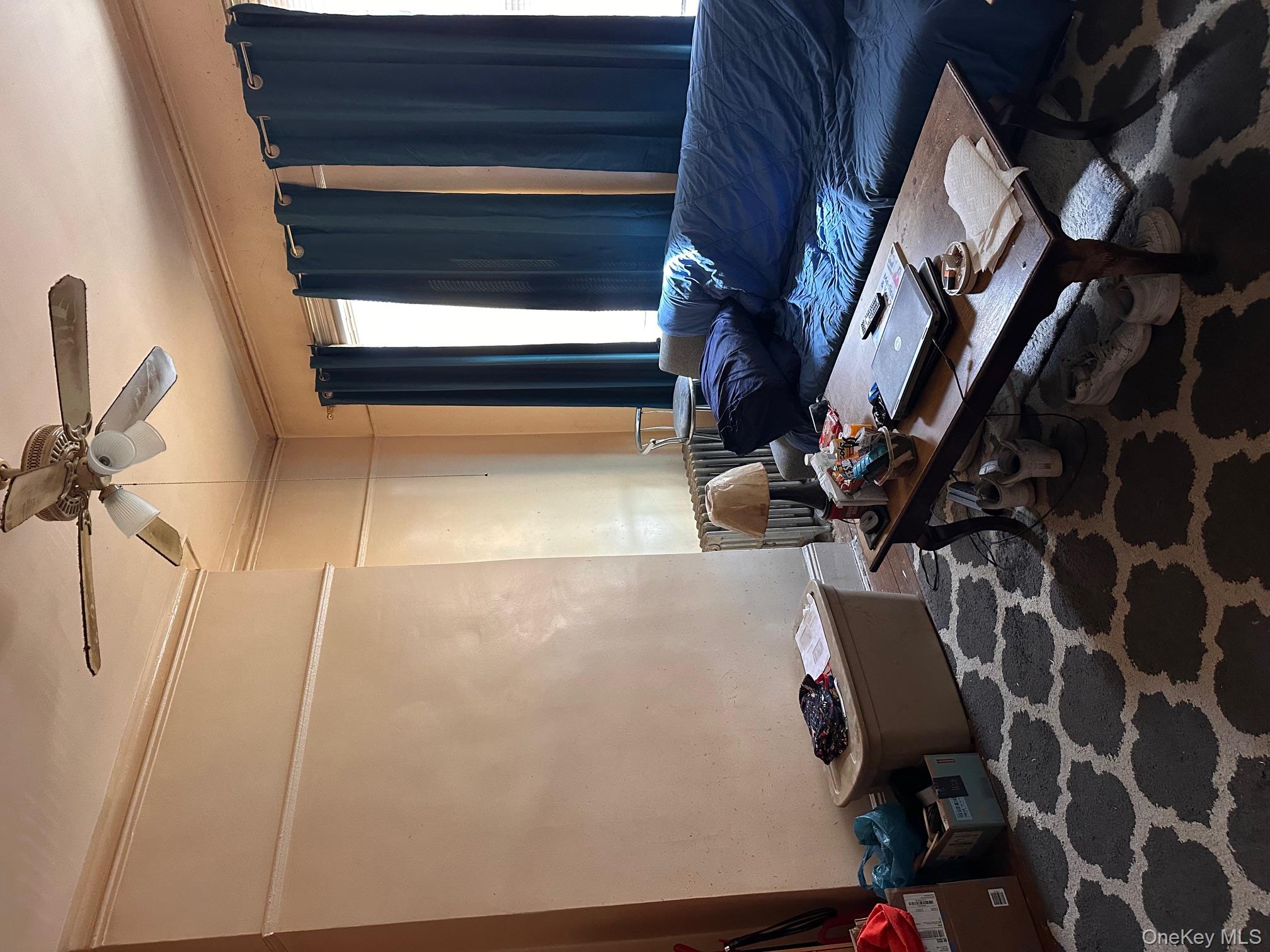 7351 70th Street, Glendale, NY 11385