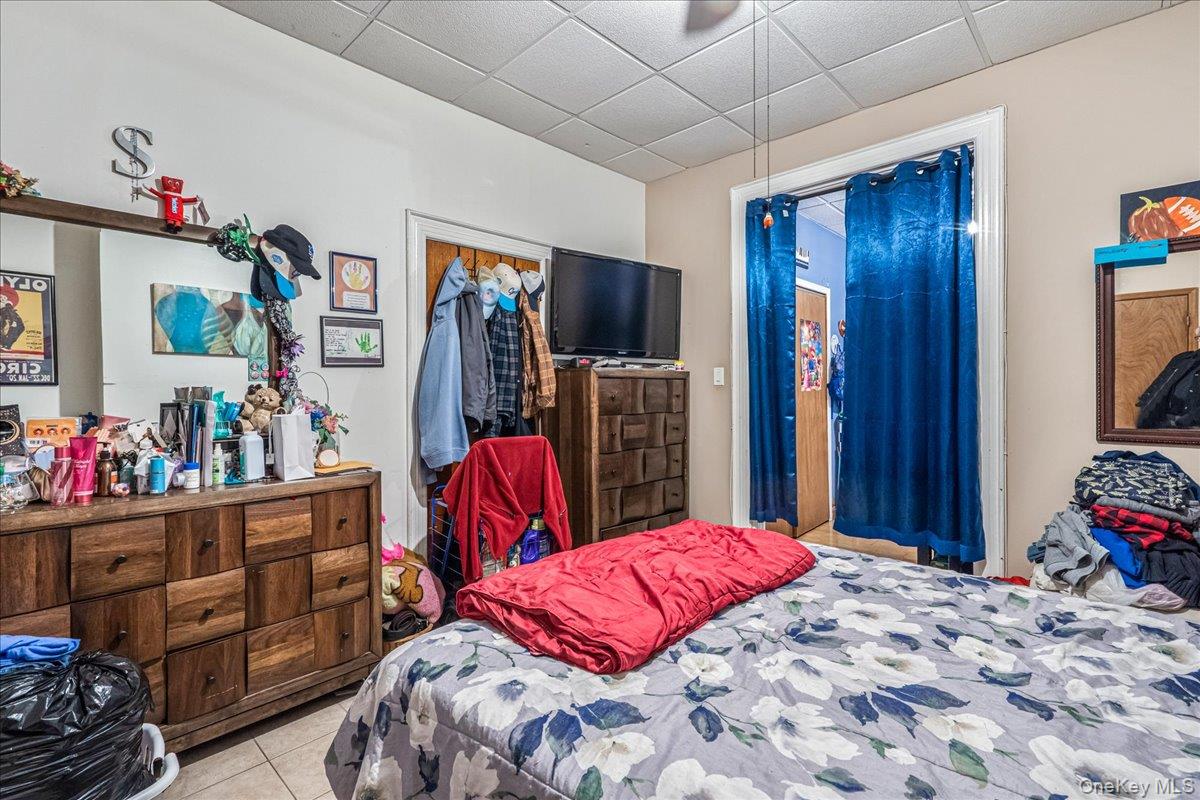 7351 70th Street, Glendale, NY 11385