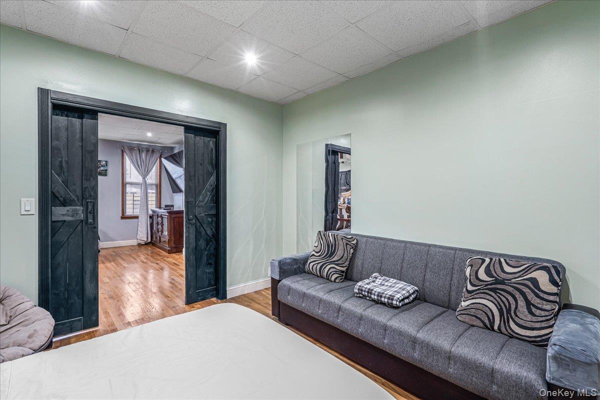 7351 70th Street, Glendale, NY 11385