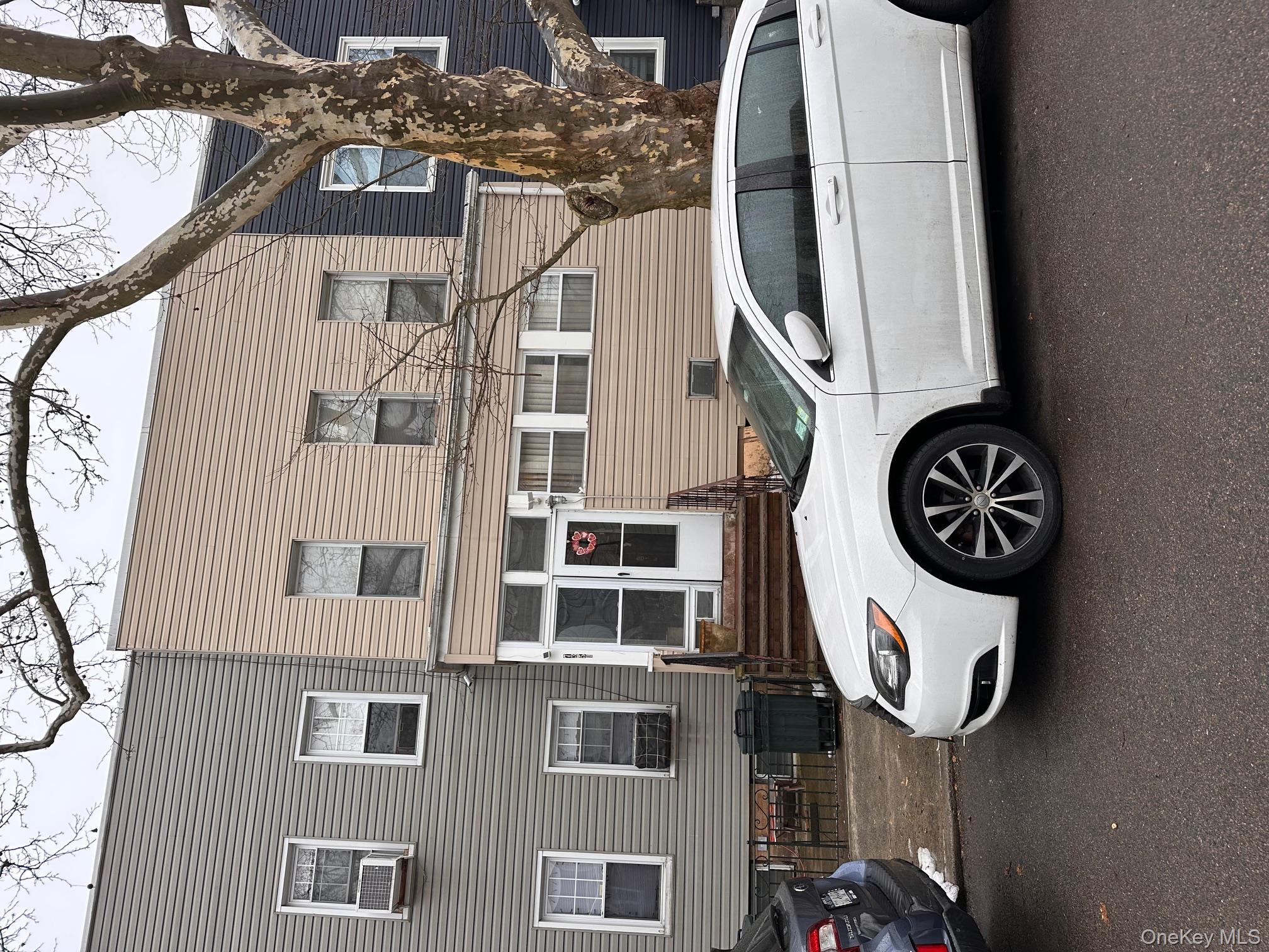 7351 70th Street, Glendale, NY 11385