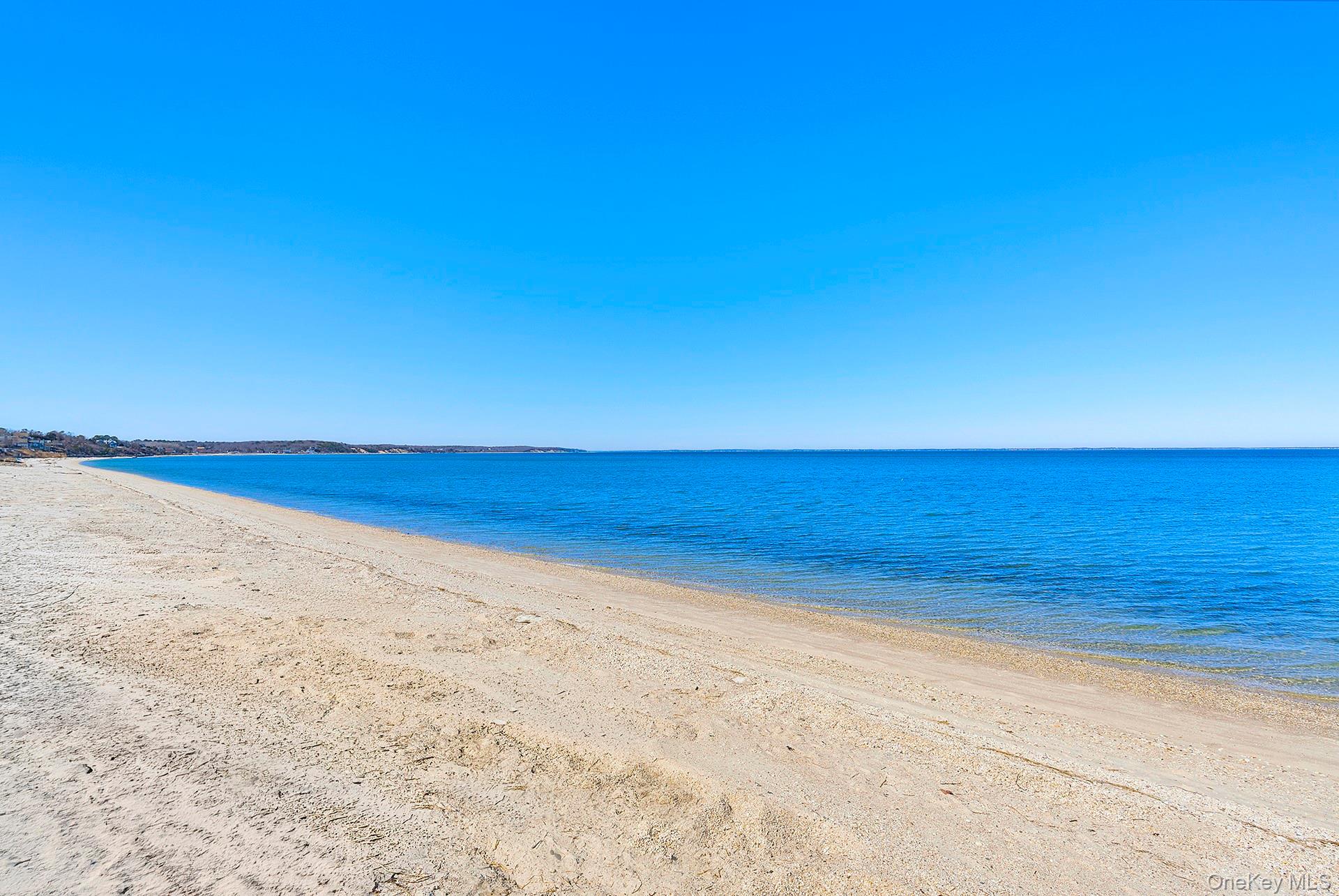 22 Peconic Crescent, Hampton Bays, NY 11946