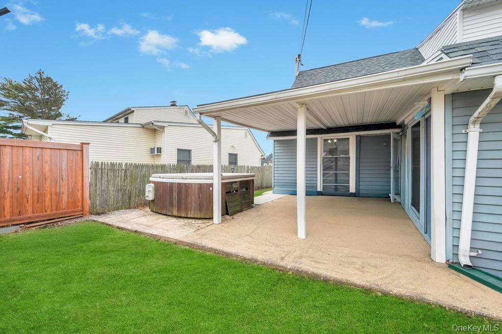 63 Blacksmith Road, Levittown, NY 11756