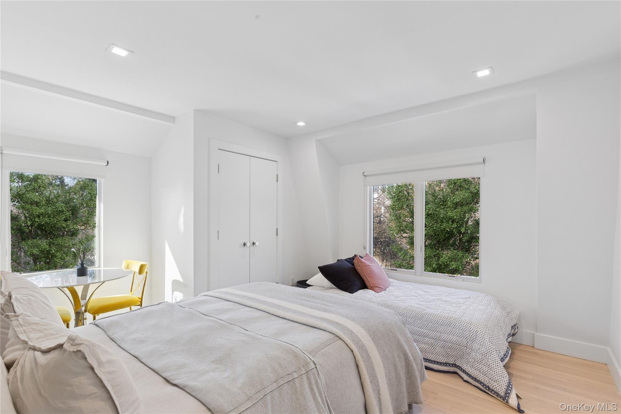 8 Ocean Lane, Amagansett, NY 11930