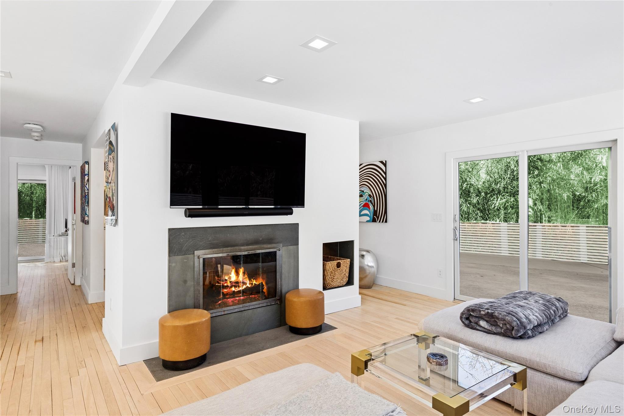 8 Ocean Lane, Amagansett, NY 11930