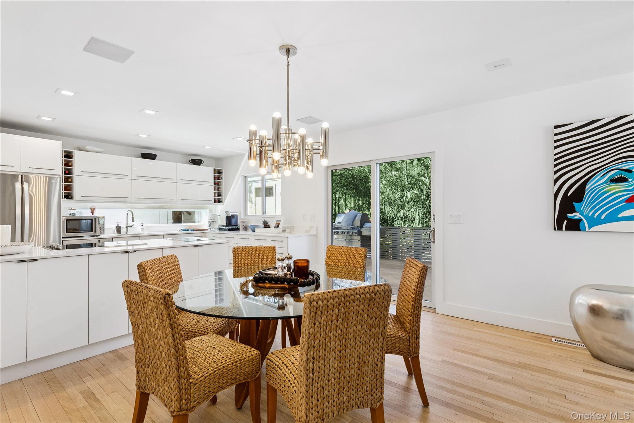 8 Ocean Lane, Amagansett, NY 11930