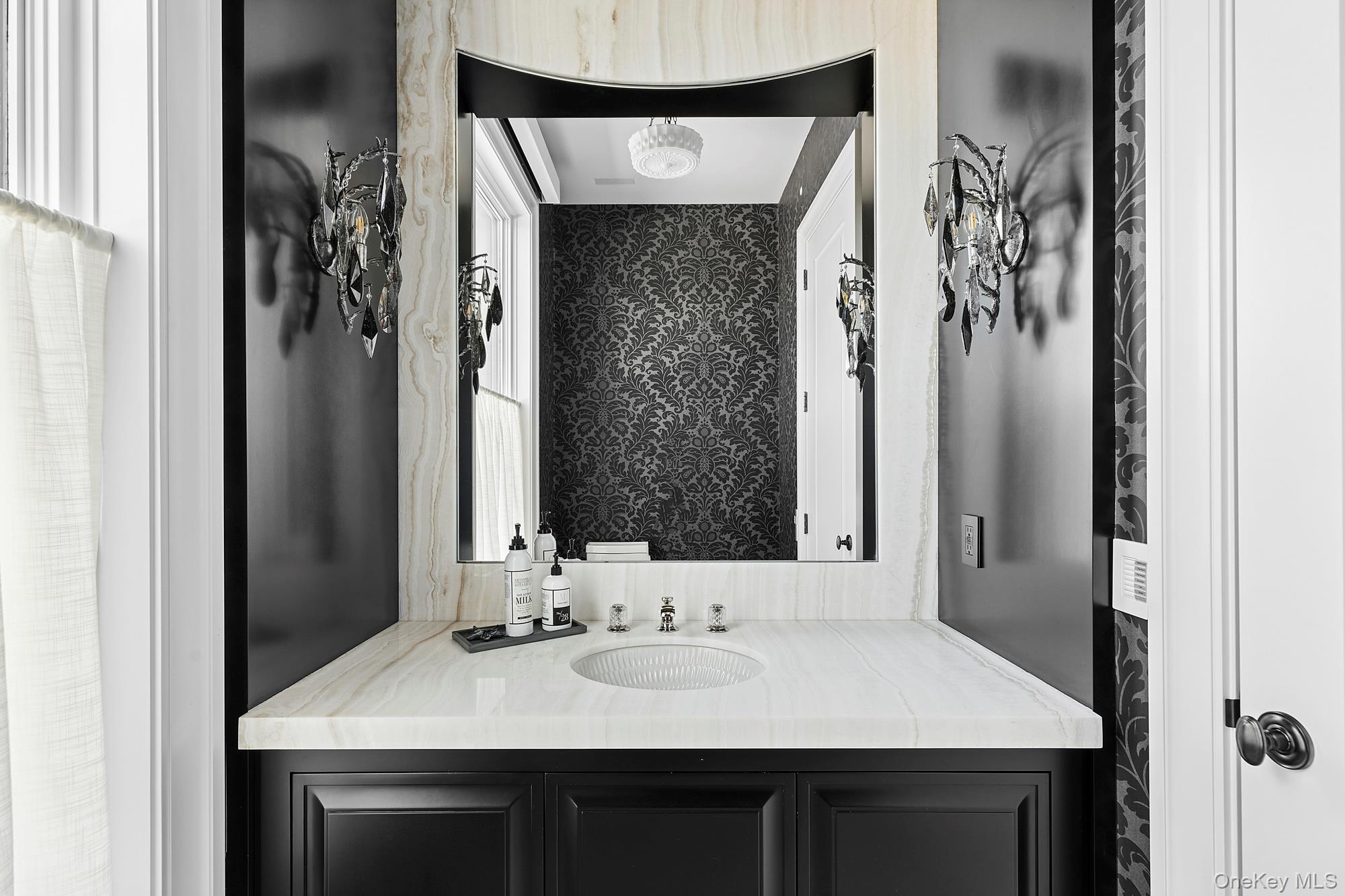 34 Westbridge Road, Westhampton Beach, NY 11978