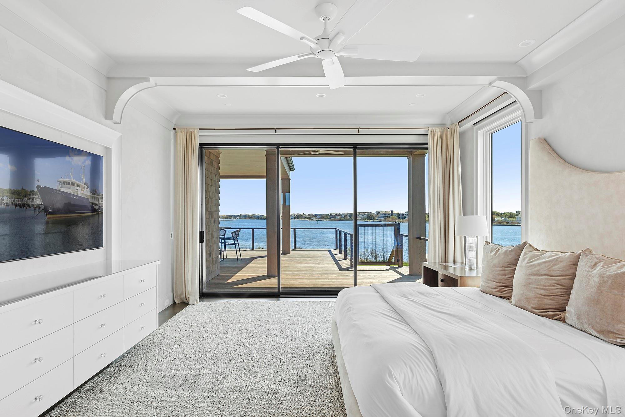 34 Westbridge Road, Westhampton Beach, NY 11978