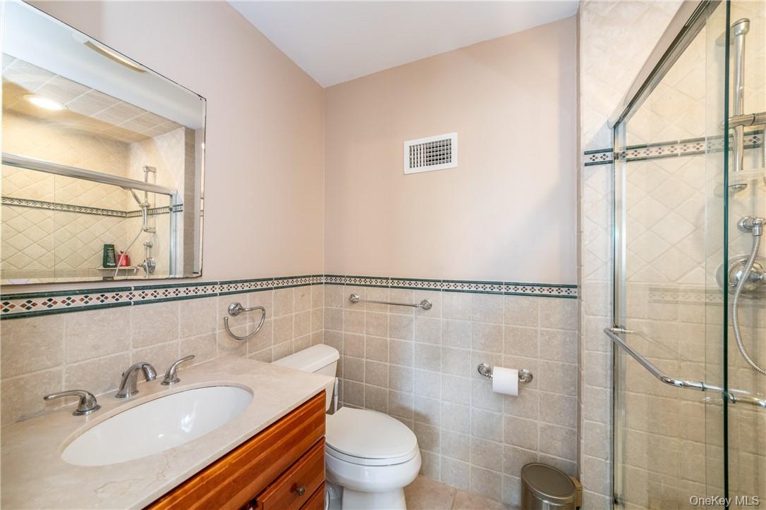 25 Barker Street # 611, Mount Kisco, NY 10549