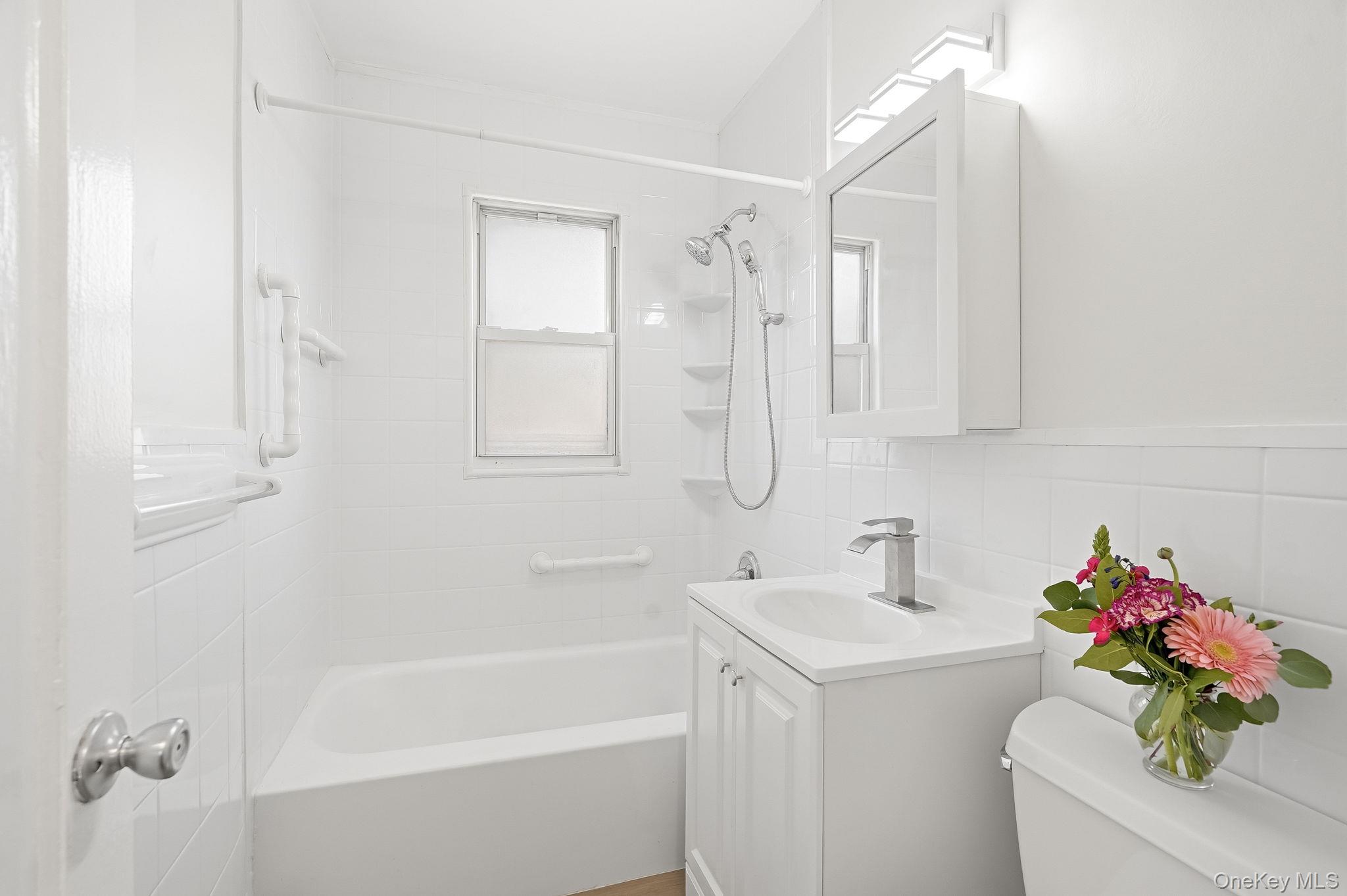 9 Fieldstone Drive # 118, Hartsdale, NY 10530