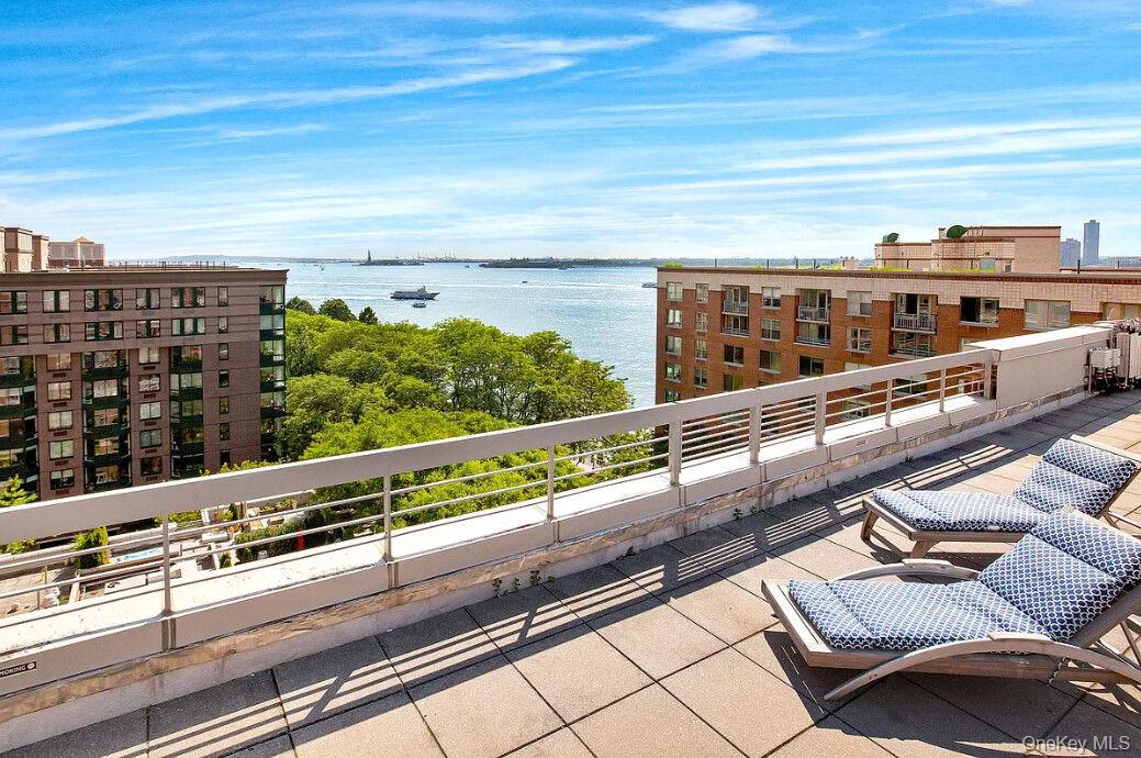 2 END Avenue # 2F, New York (Manhattan), NY 10280